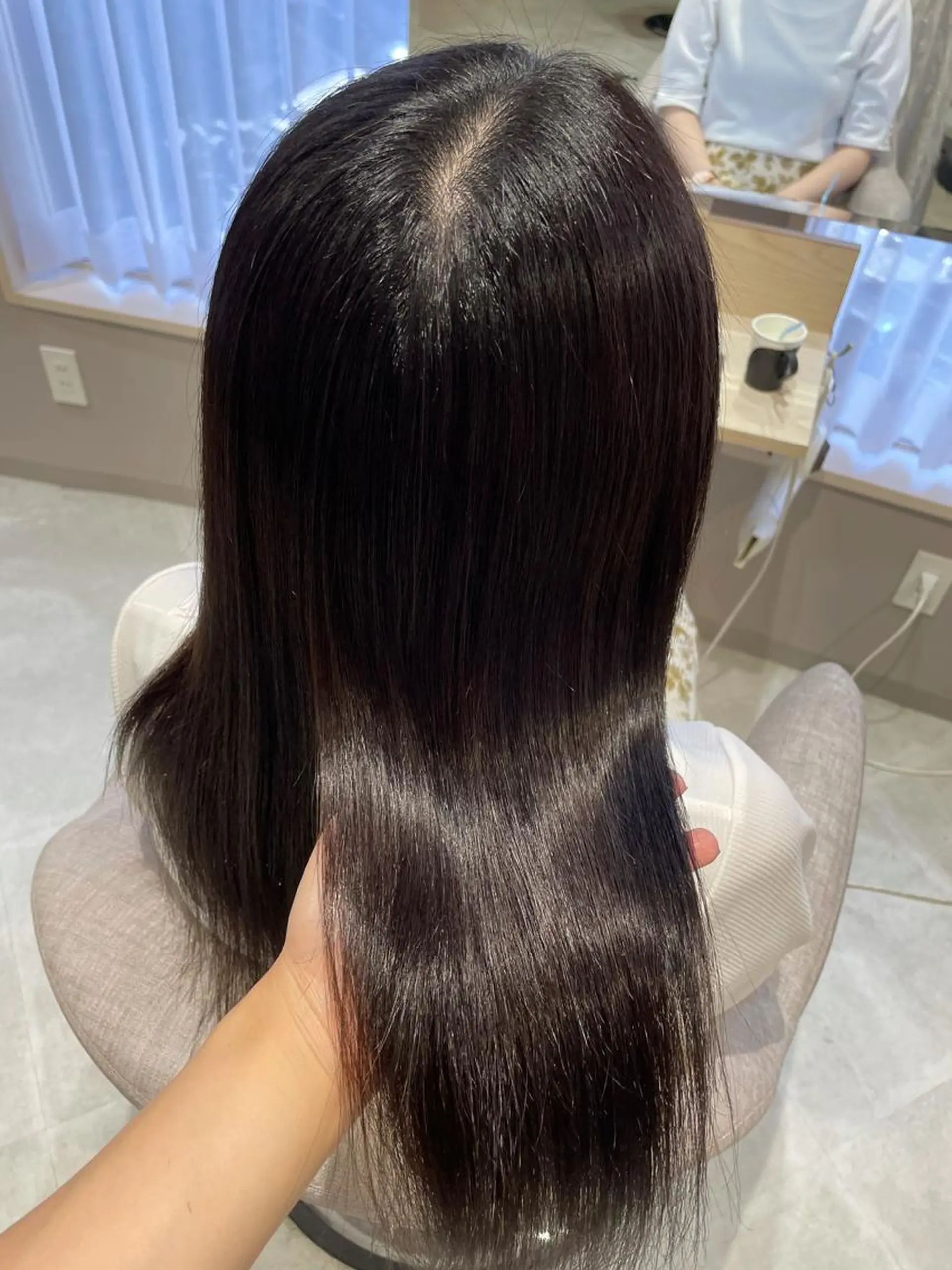 ロング 髪質改善お任せ ください♪ひとみのヘアスタイル