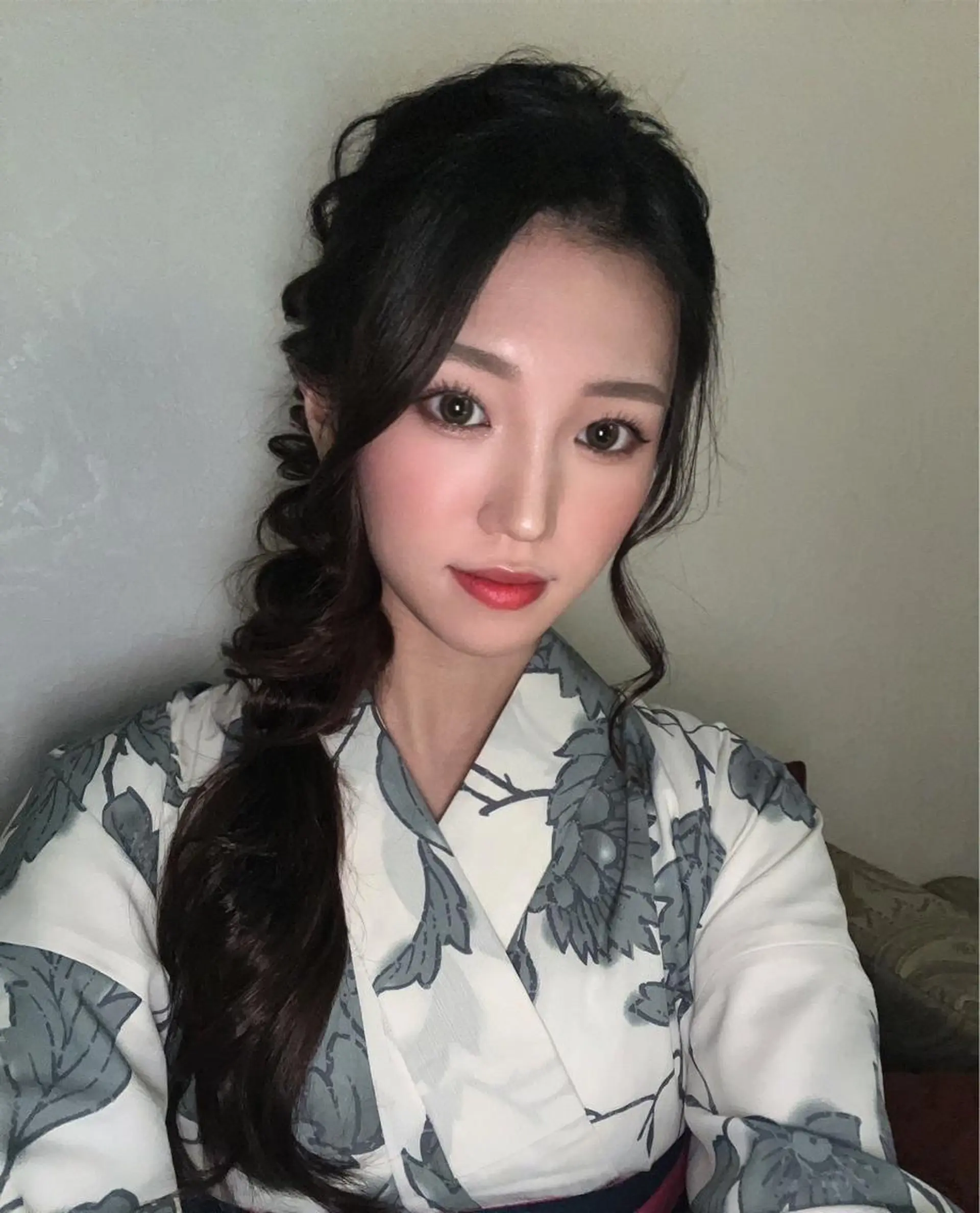 ロング ヘアアレンジ vi viのヘアスタイル