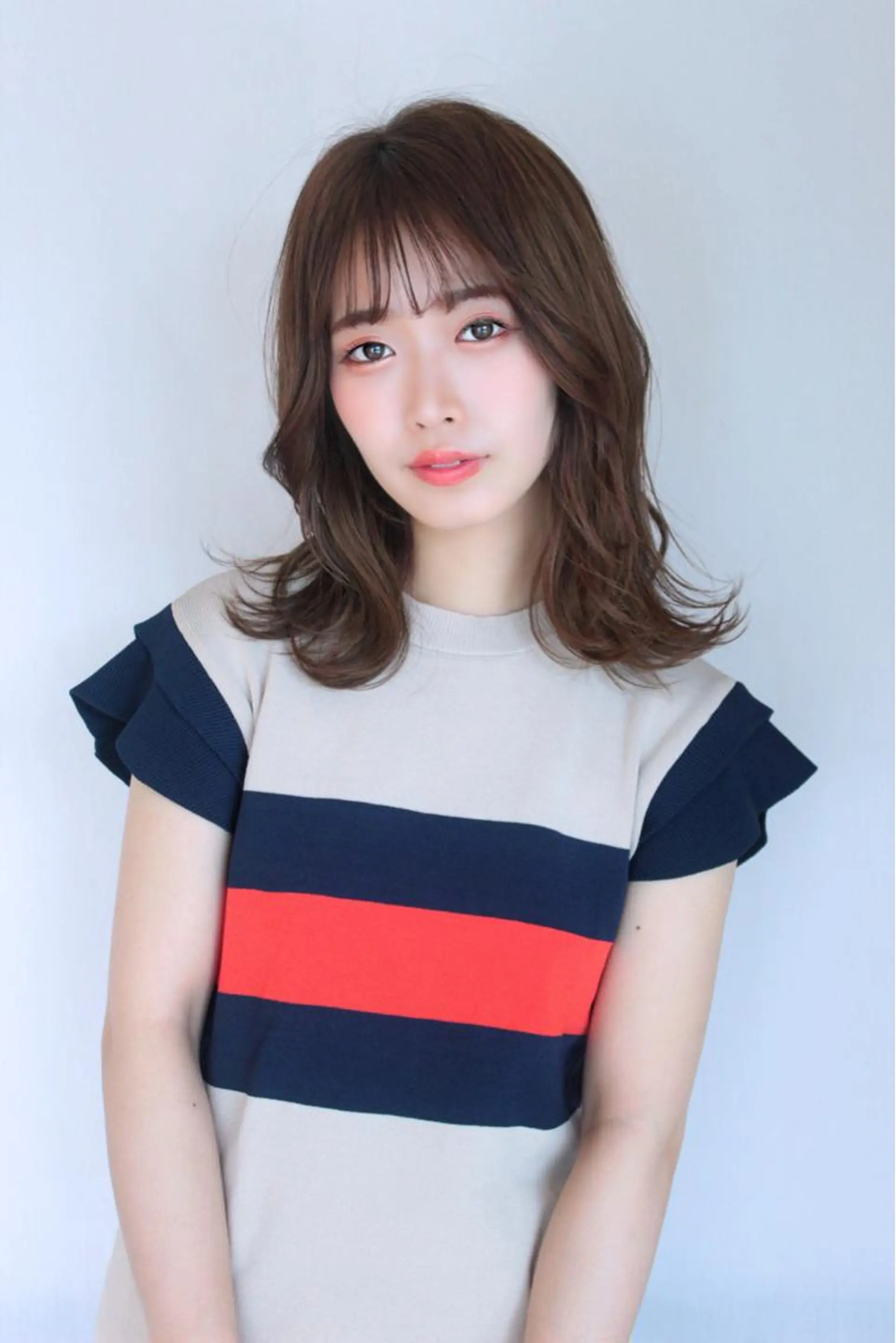 ミディアム 山本 鮎里のマツエク・マツパデザイン