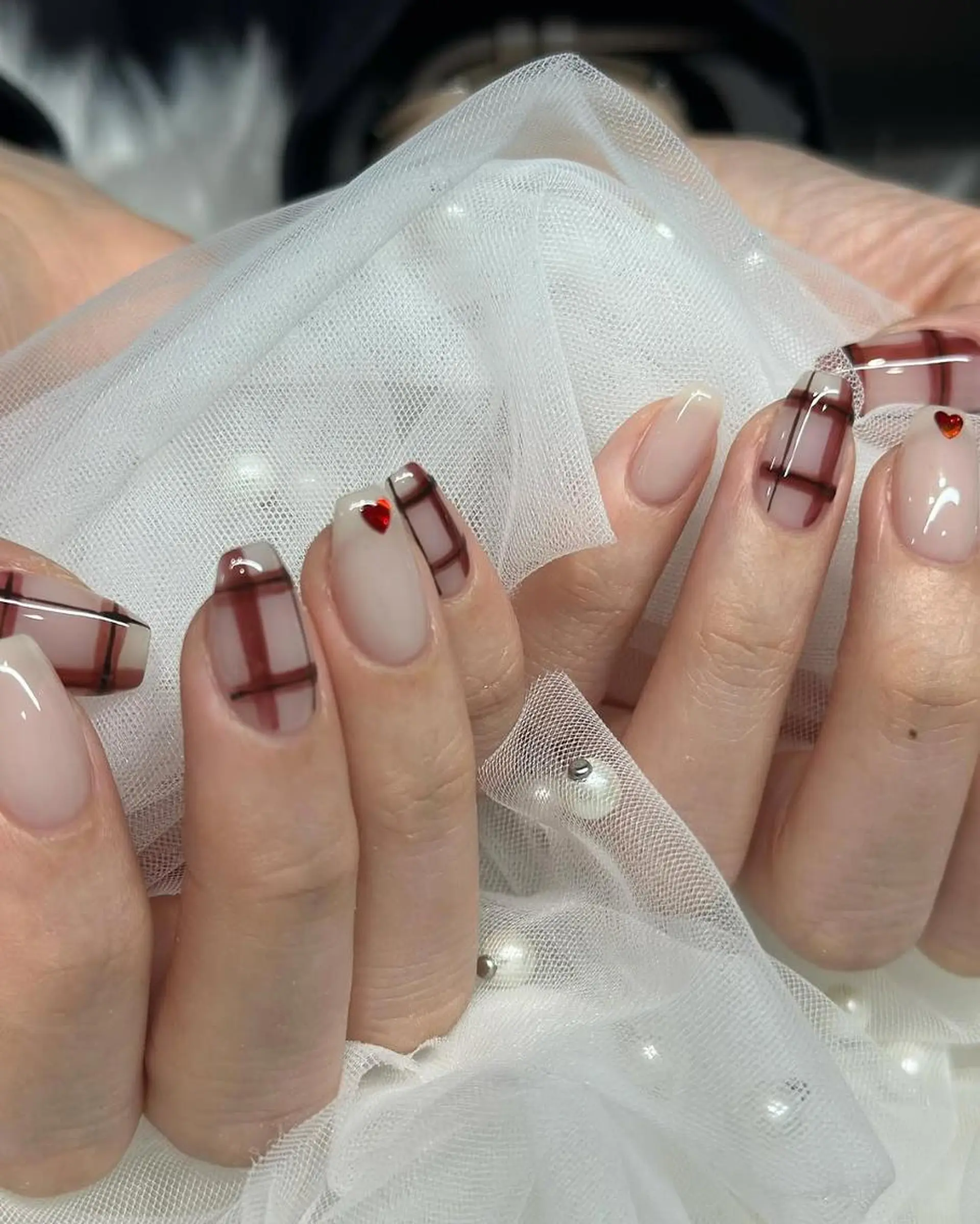 ネイル アートネイル フットネイル ジェルネイル ロングネイル マグネットネイル DL•BEAUTY / AKANEのネイルデザイン