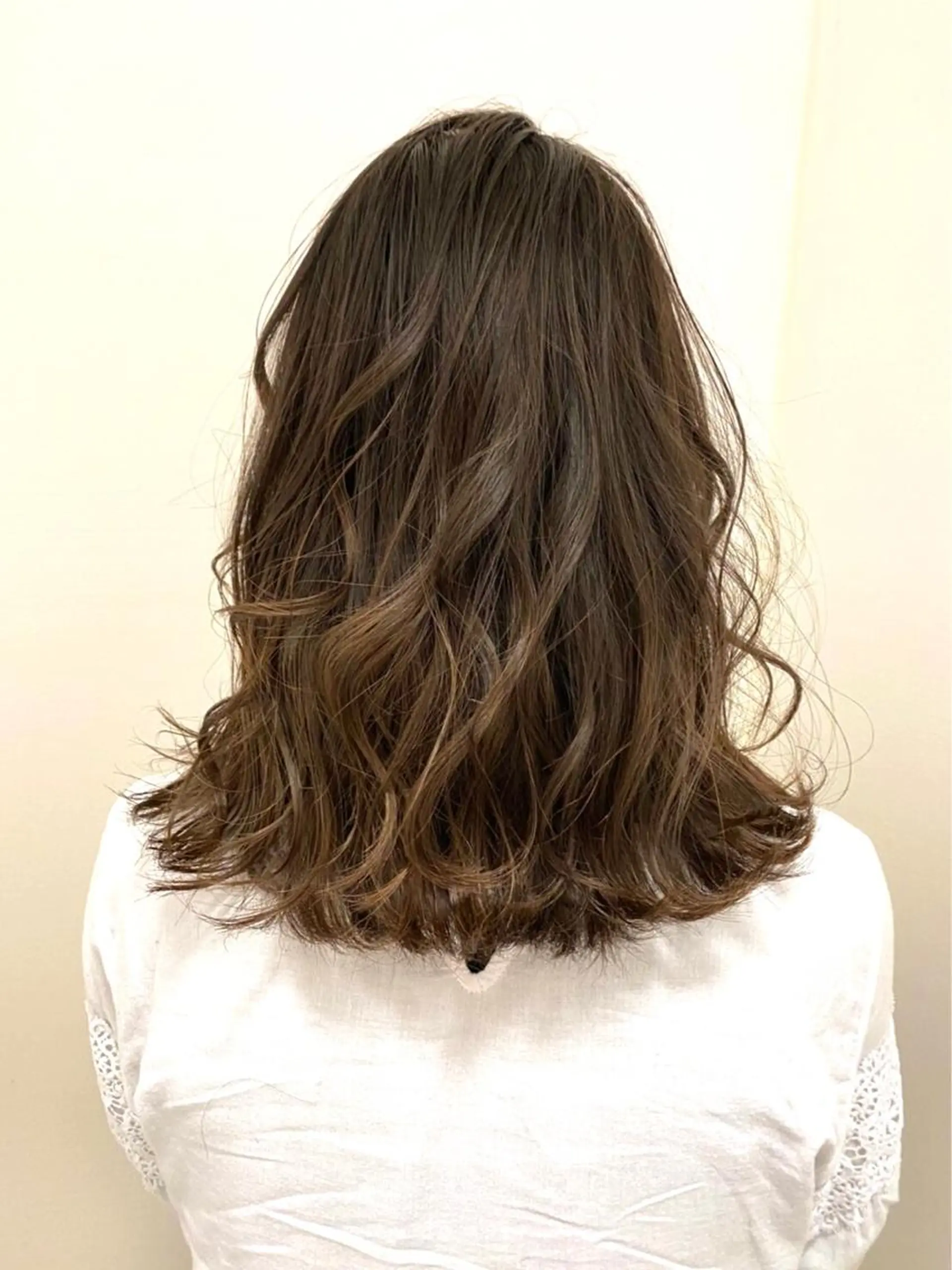ロング OJIMA YUKAのヘアスタイル