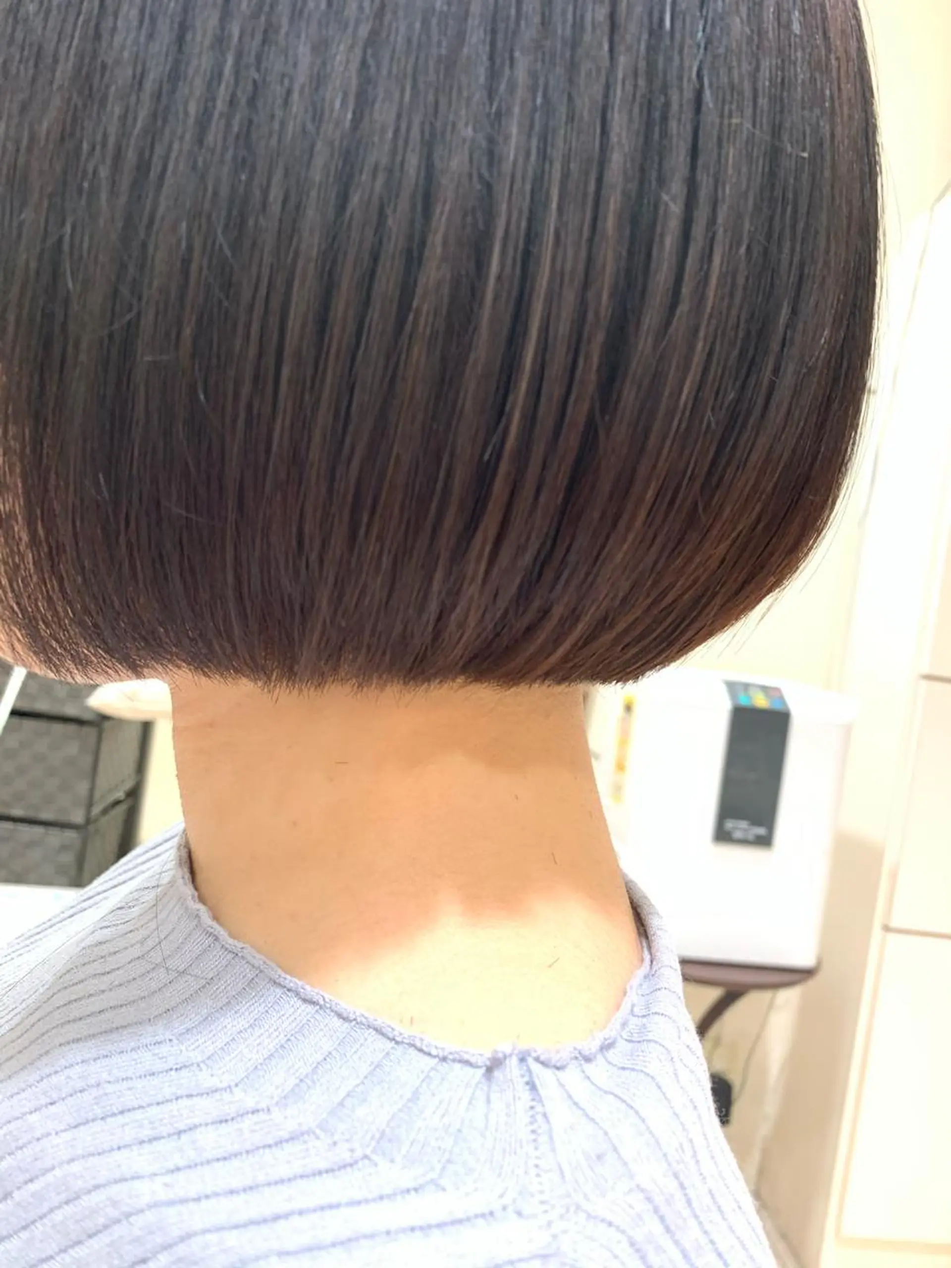 ミディアム MODEks eau 佐藤優志のヘアスタイル