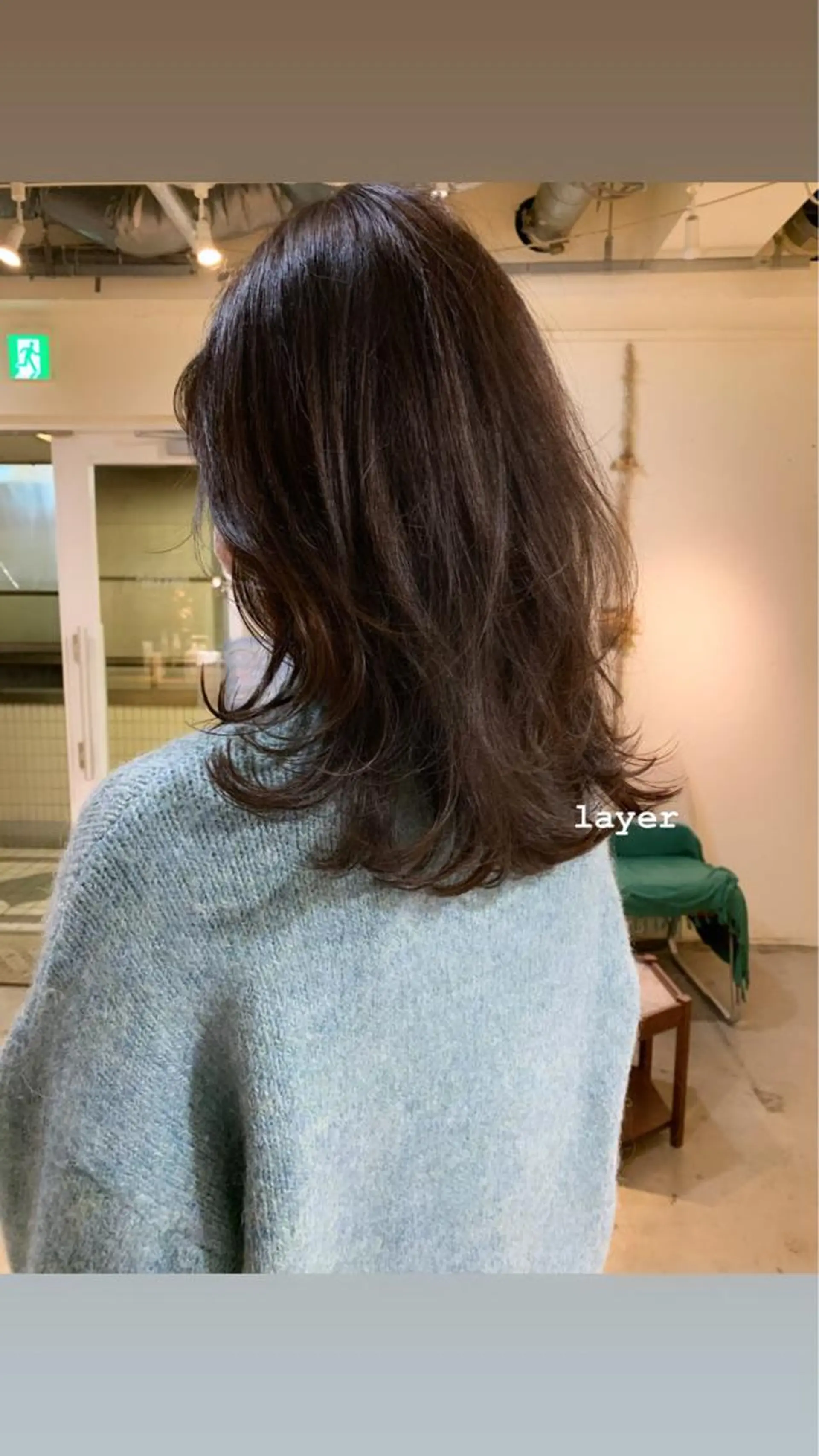 ミディアム カラー パープルカラー レイヤーカット パーマ美容師 hanaのヘアスタイル