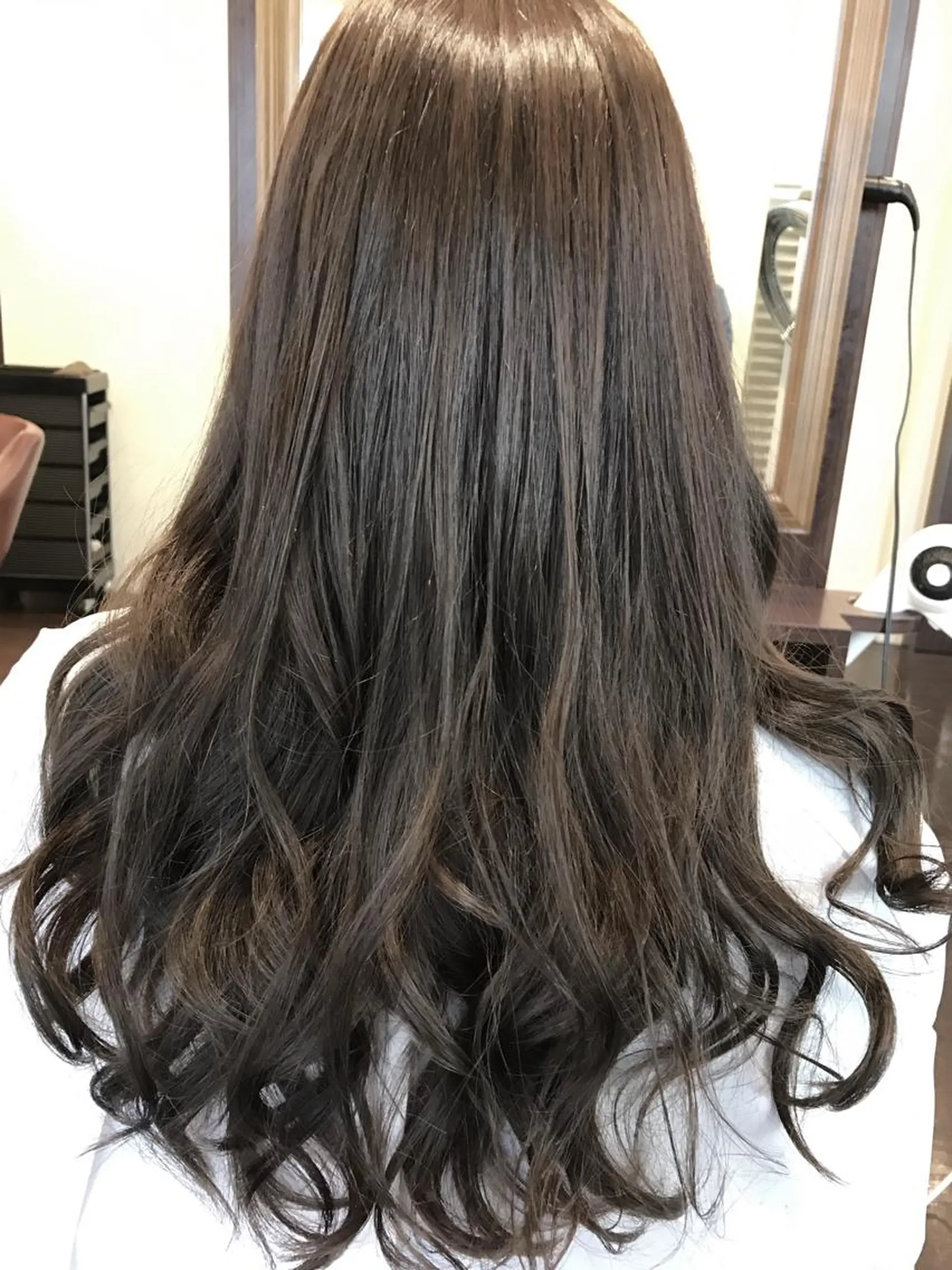 ロング 永作 真司のヘアスタイル