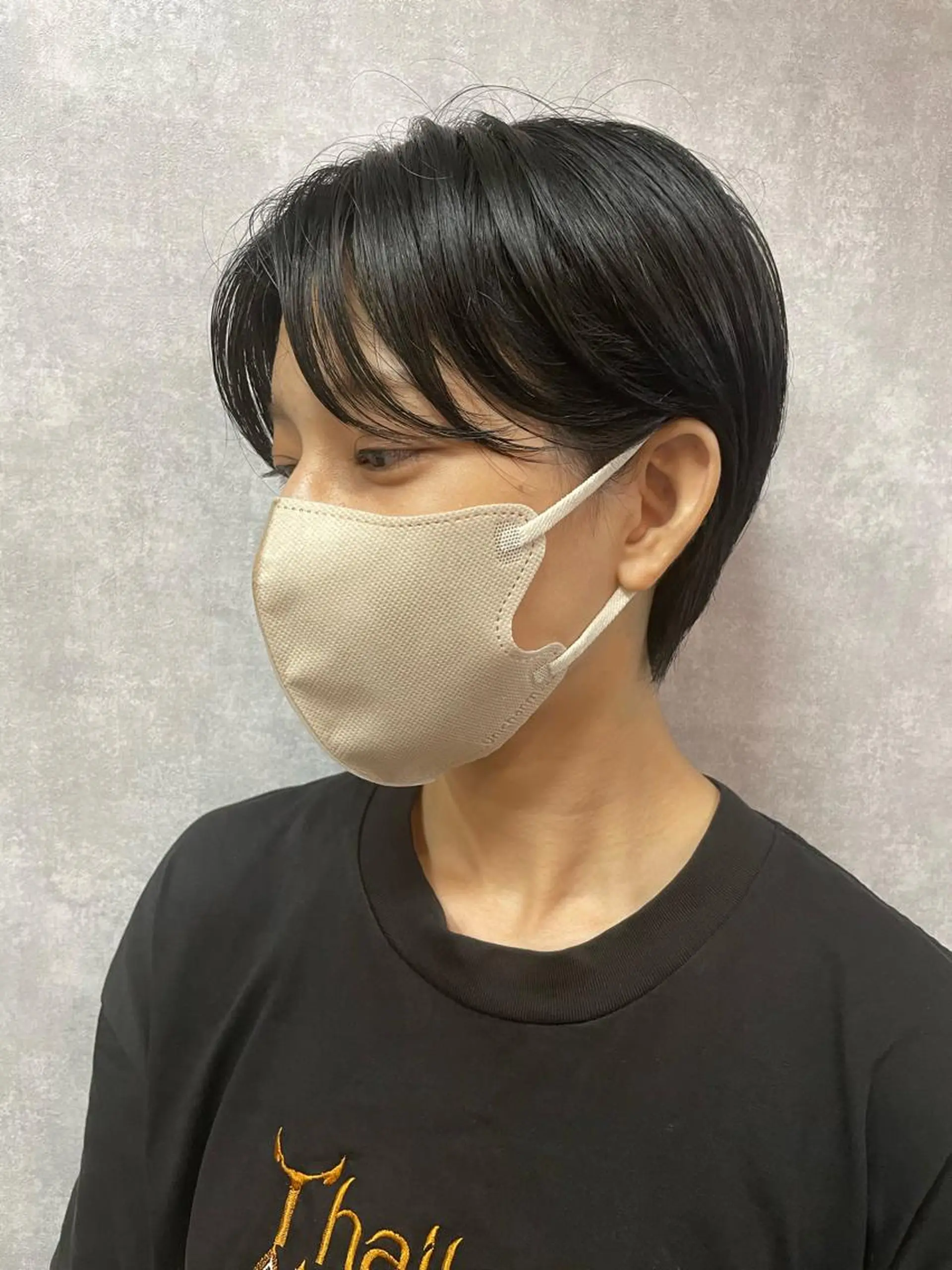 ショート 切りっぱなしボブ ショートボブ ハンサムショート 丸みショート アッシュ モテ髪/ボブ/ショー ト/アダチフウトのヘアスタイル