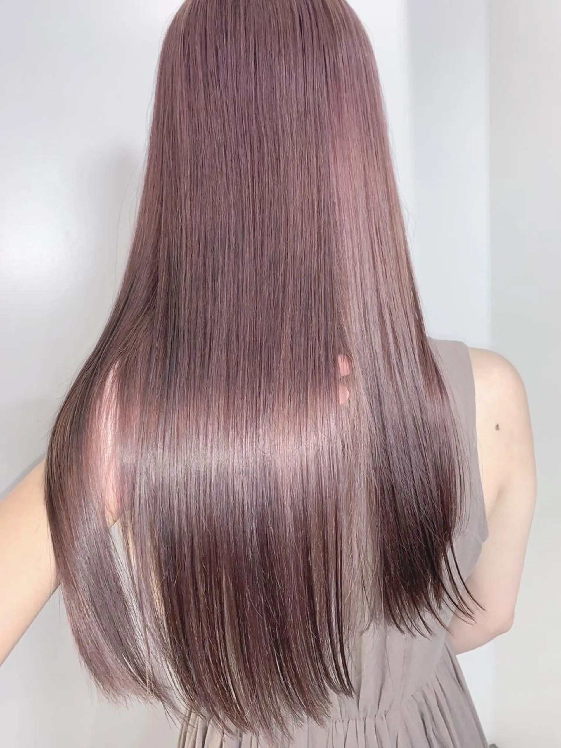 ロング カラー ヘアアレンジ アディクシーカラー ベージュカラー グレージュ ハイライトカラー イルミナカラー カット トリートメント ヘッドスパ ヘアセット レイヤーカット/艶髪 🎀笠原 優花🎀のヘアスタイル