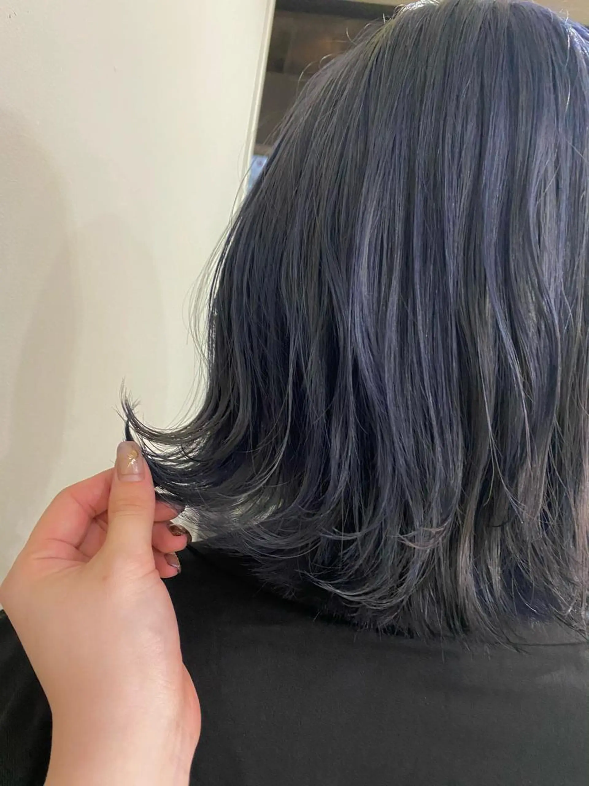 ミディアム カラー ヘアアレンジ ブルーカラー シルバー ボブ /ニュアンス/ satomi🧸💖のヘアスタイル