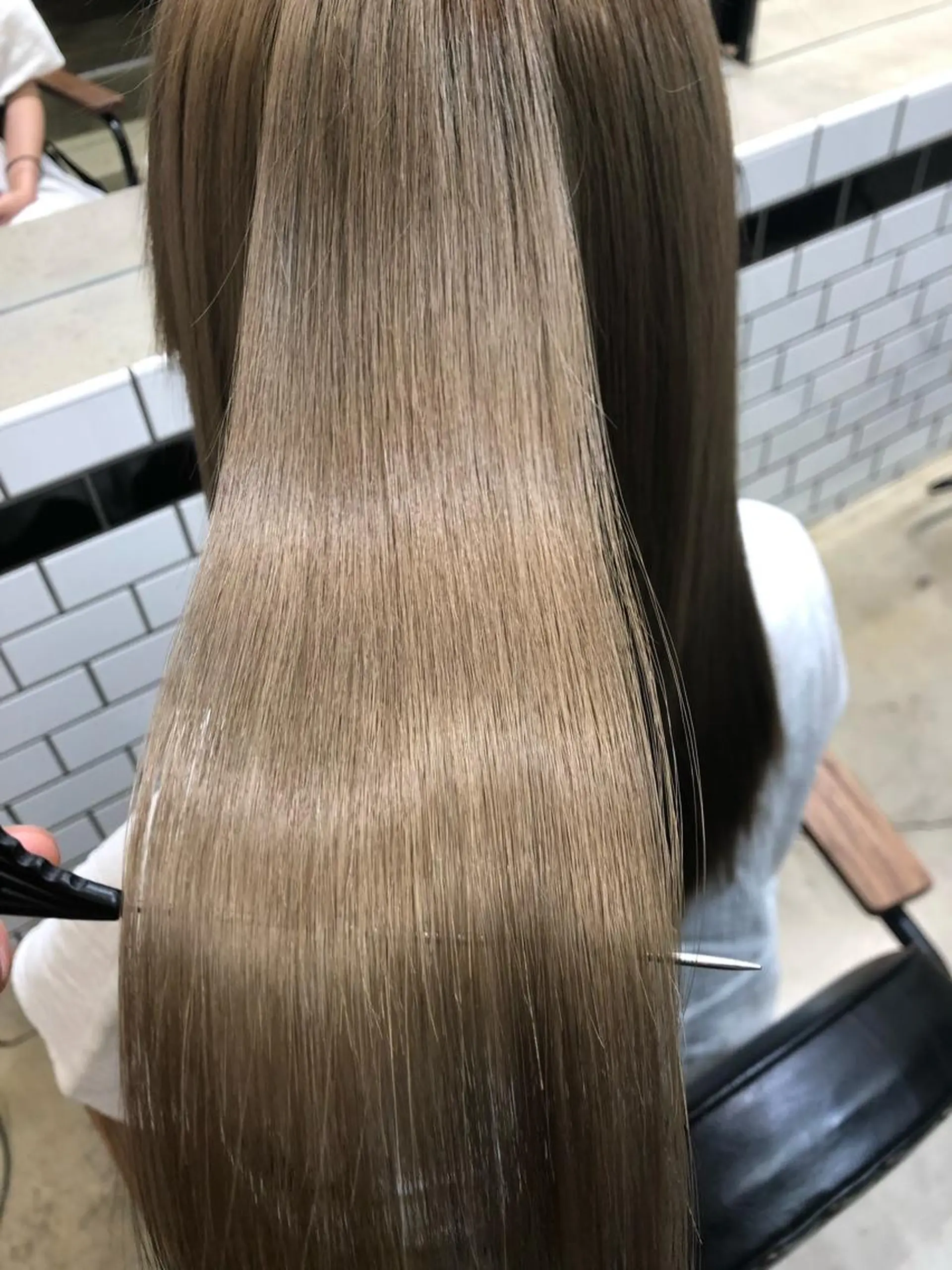 セミロング カラー セミロングパーマ ブリーチ トリートメント 個室サロン　Fbeauty×Spica所属・トップ スタイリストのヘアスタイル