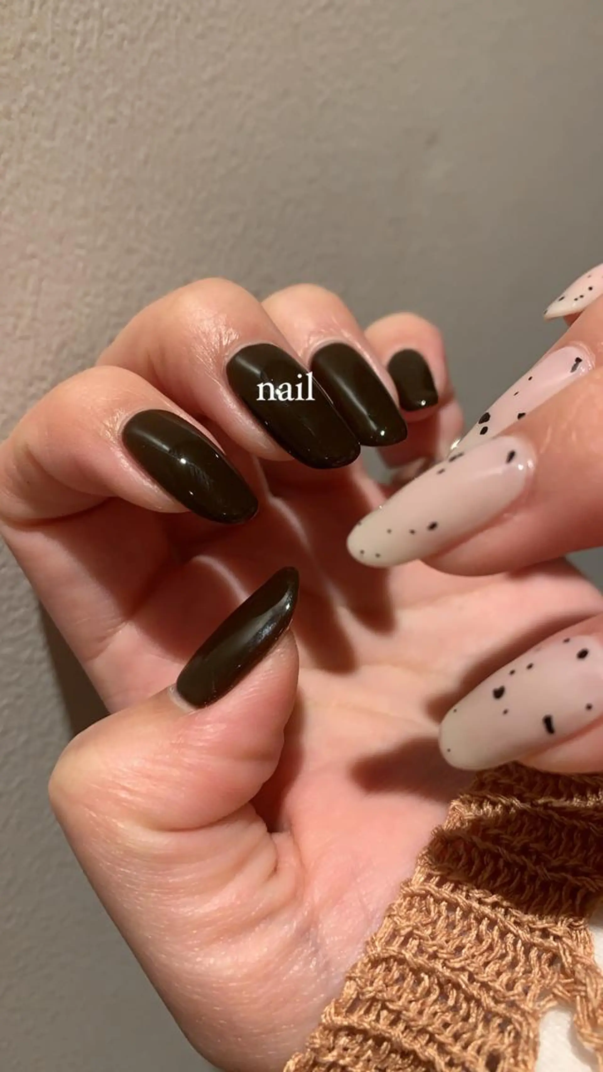 ネイル ブラウン ハンドネイル 佐藤 穂乃香のネイルデザイン