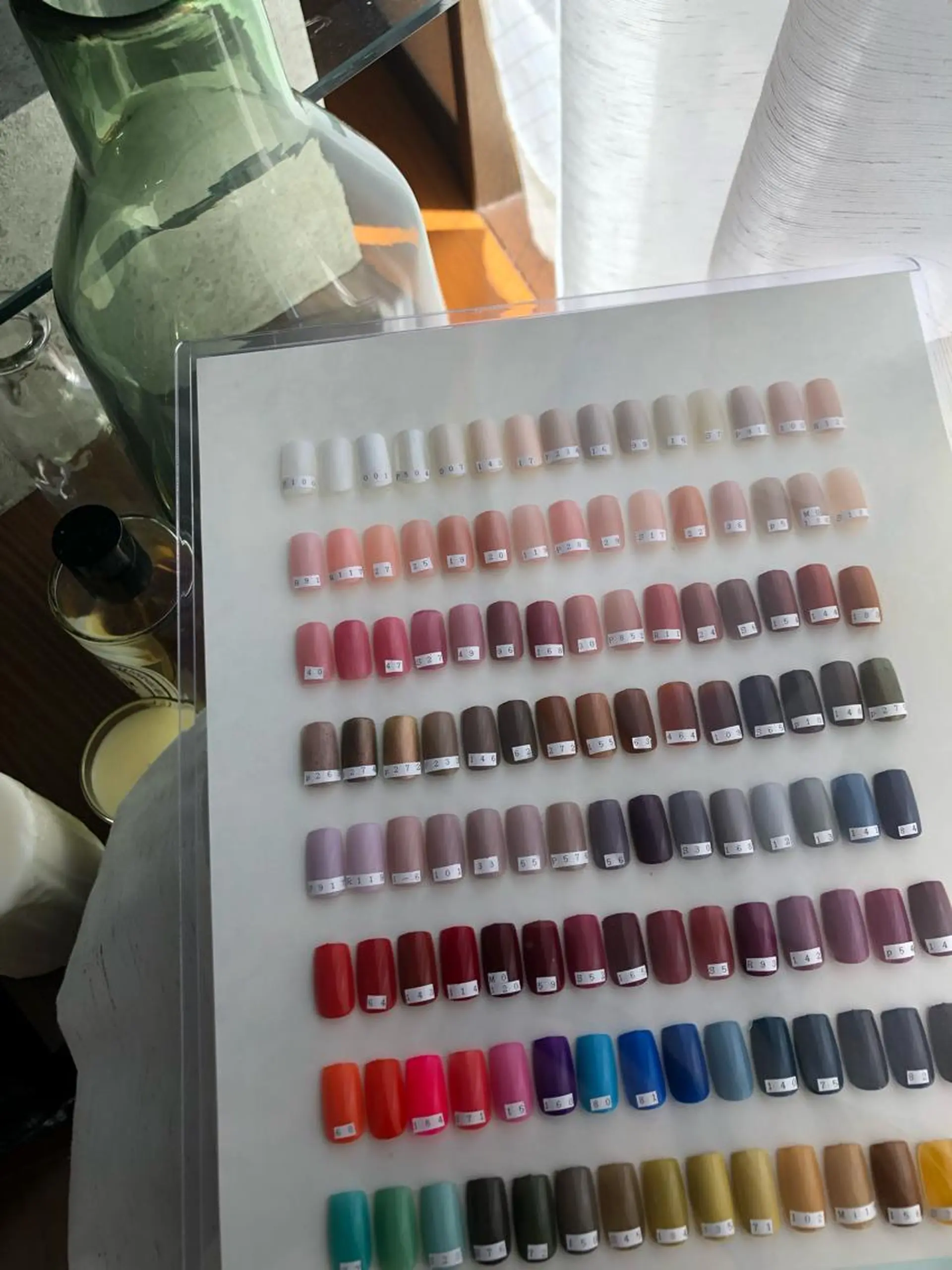 ネイル ハンドネイル 【LINON】 airiのネイルデザイン