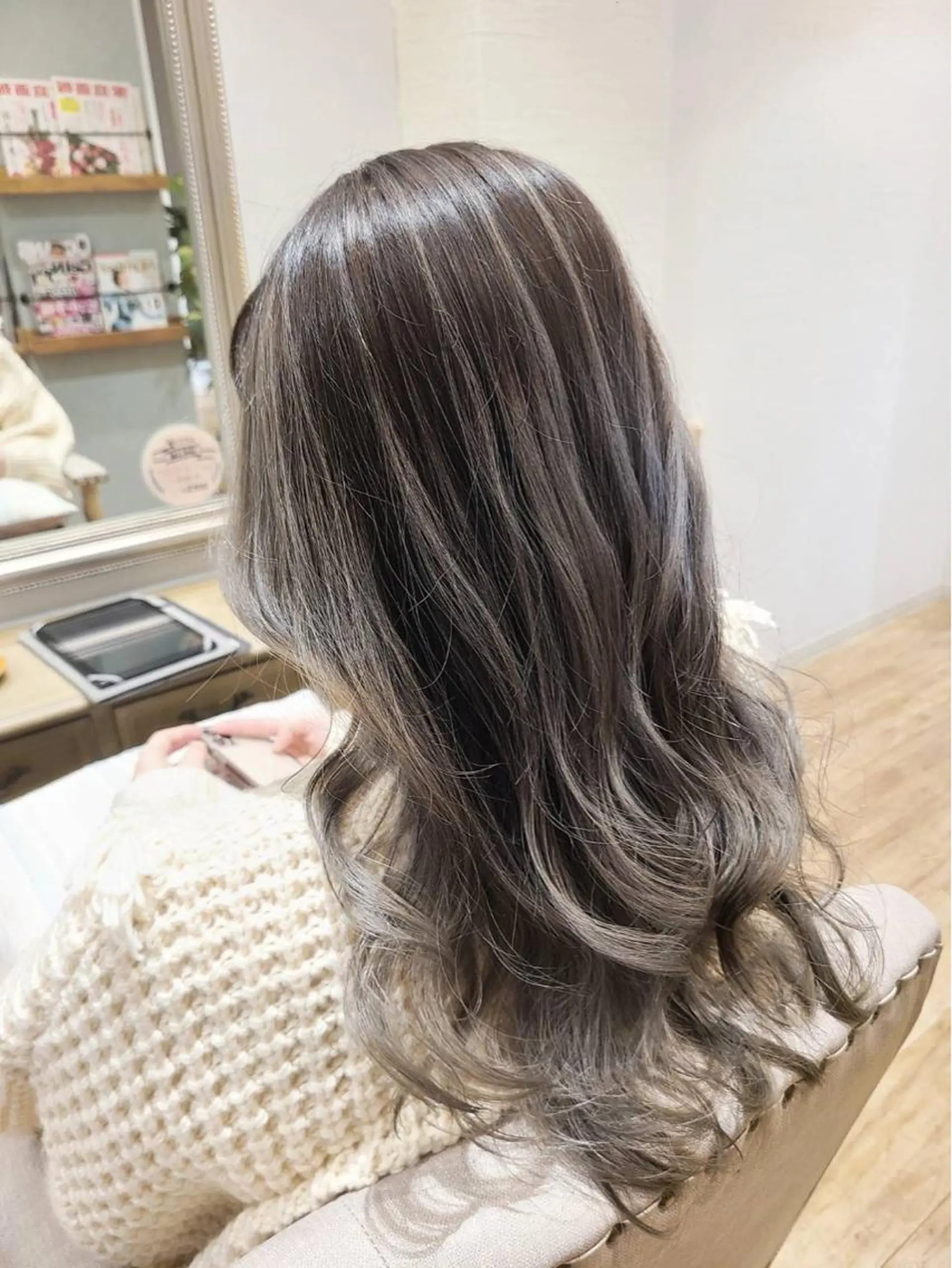 カラー ヘアカラー トリートメント 高嶋 憂蘭々のヘアスタイル