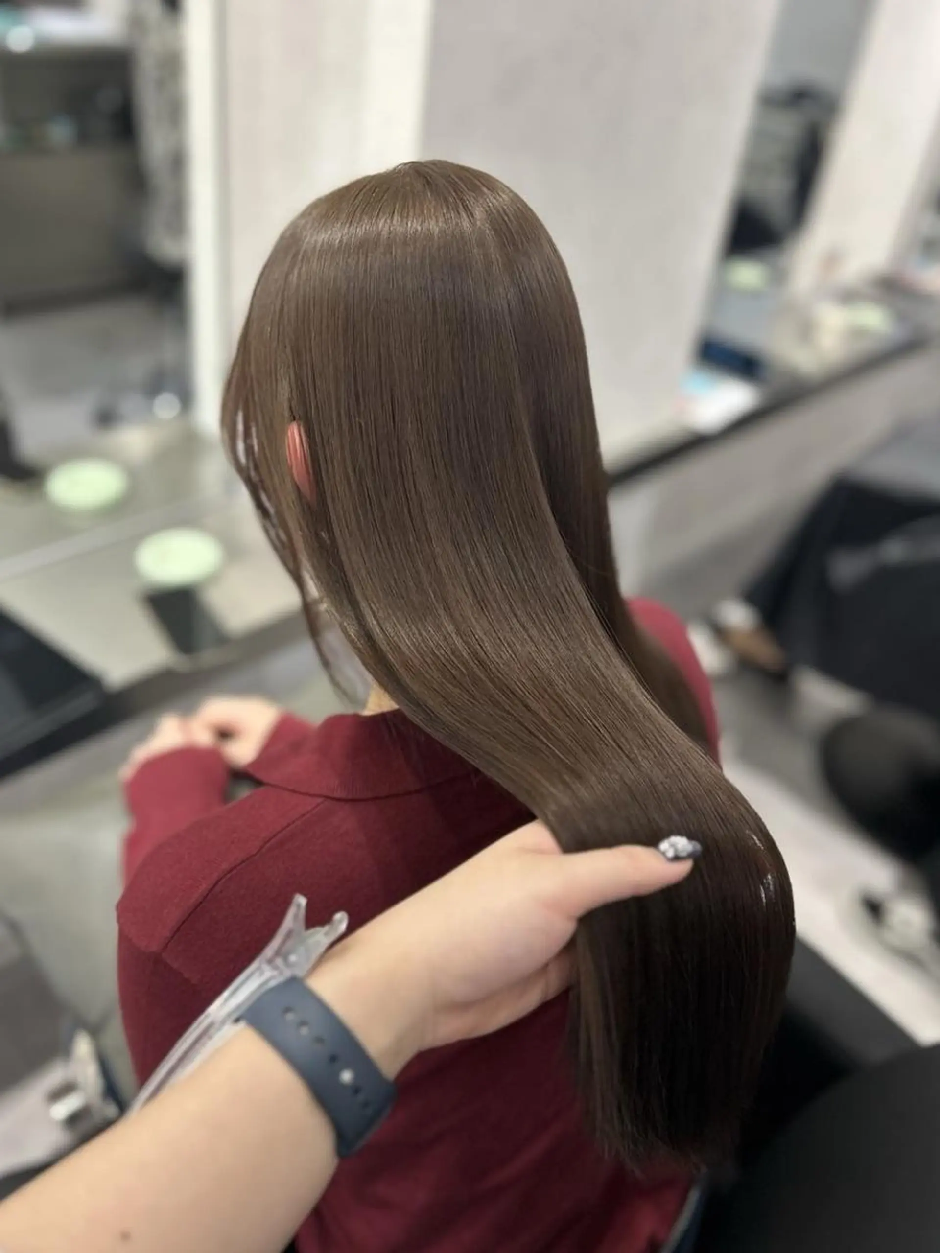 ロング カラー ショートボブ バレイヤージュ ベージュカラー ブリーチ ブラウンカラー カット ヘアカラー トリートメント N° jemica 札幌のヘアスタイル