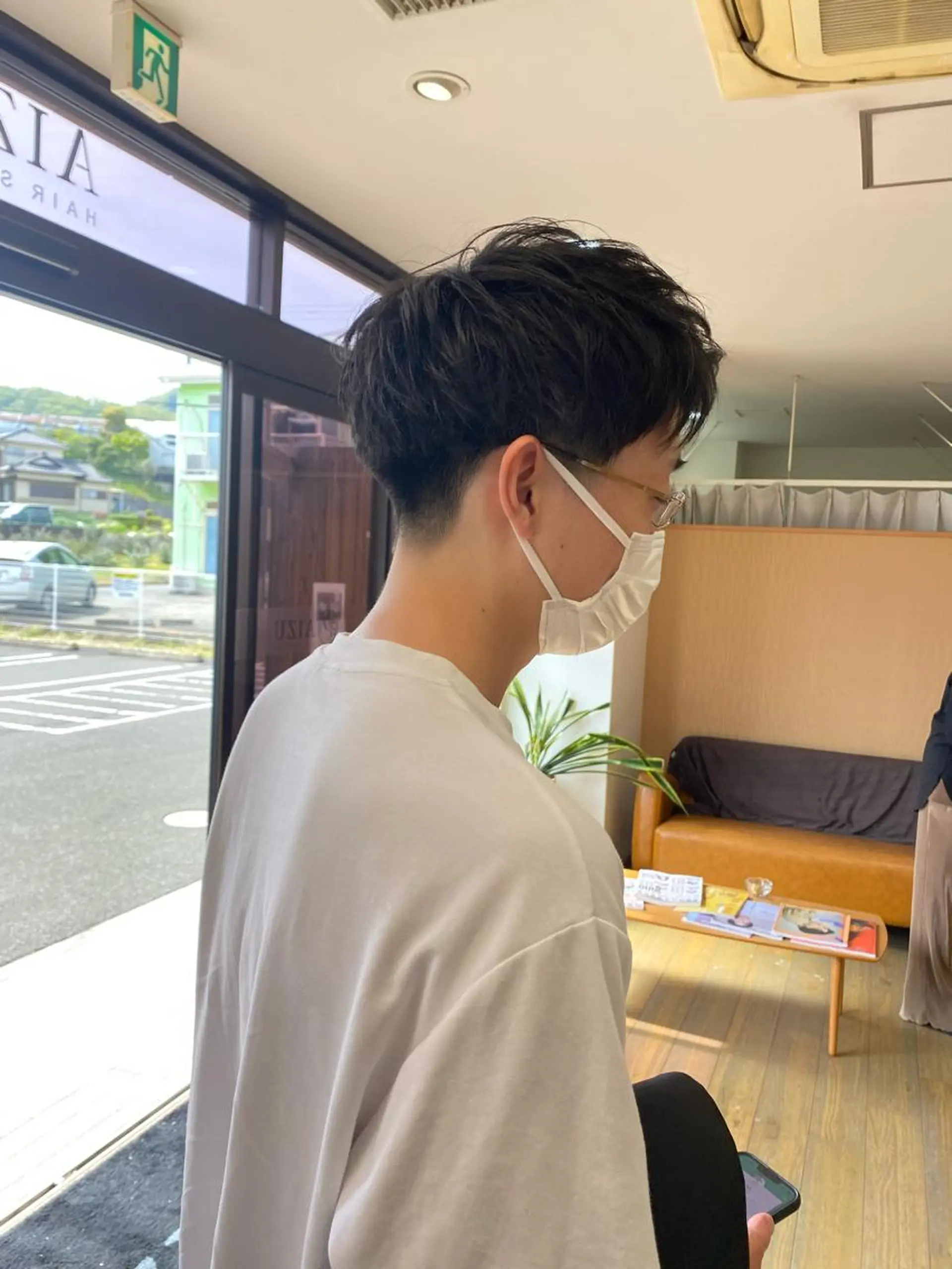 メンズ ブリーチカラー🫧 森　凪沙のヘアスタイル