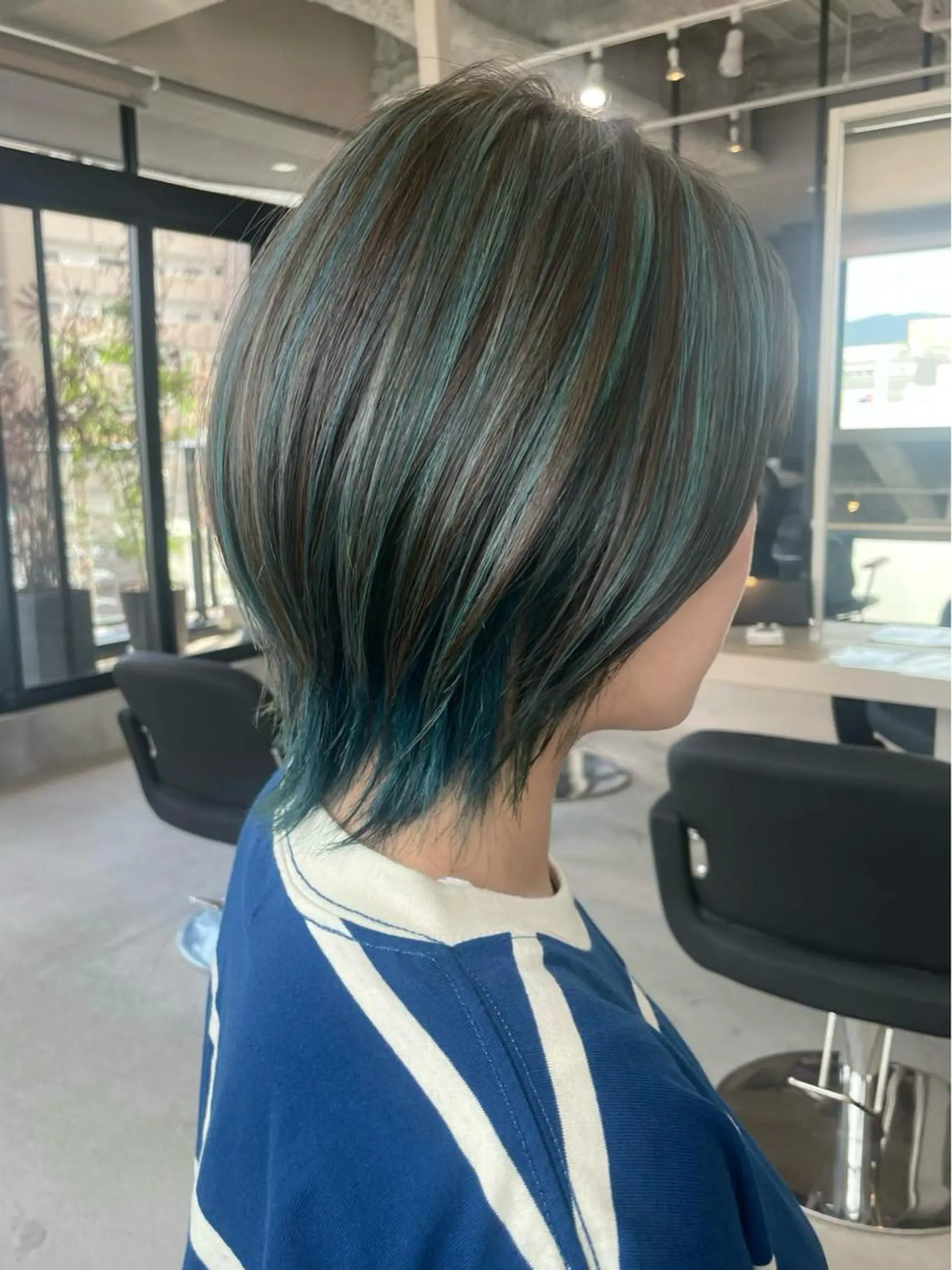 ショート ショートヘア ウルフカット AKI 🐉のヘアスタイル