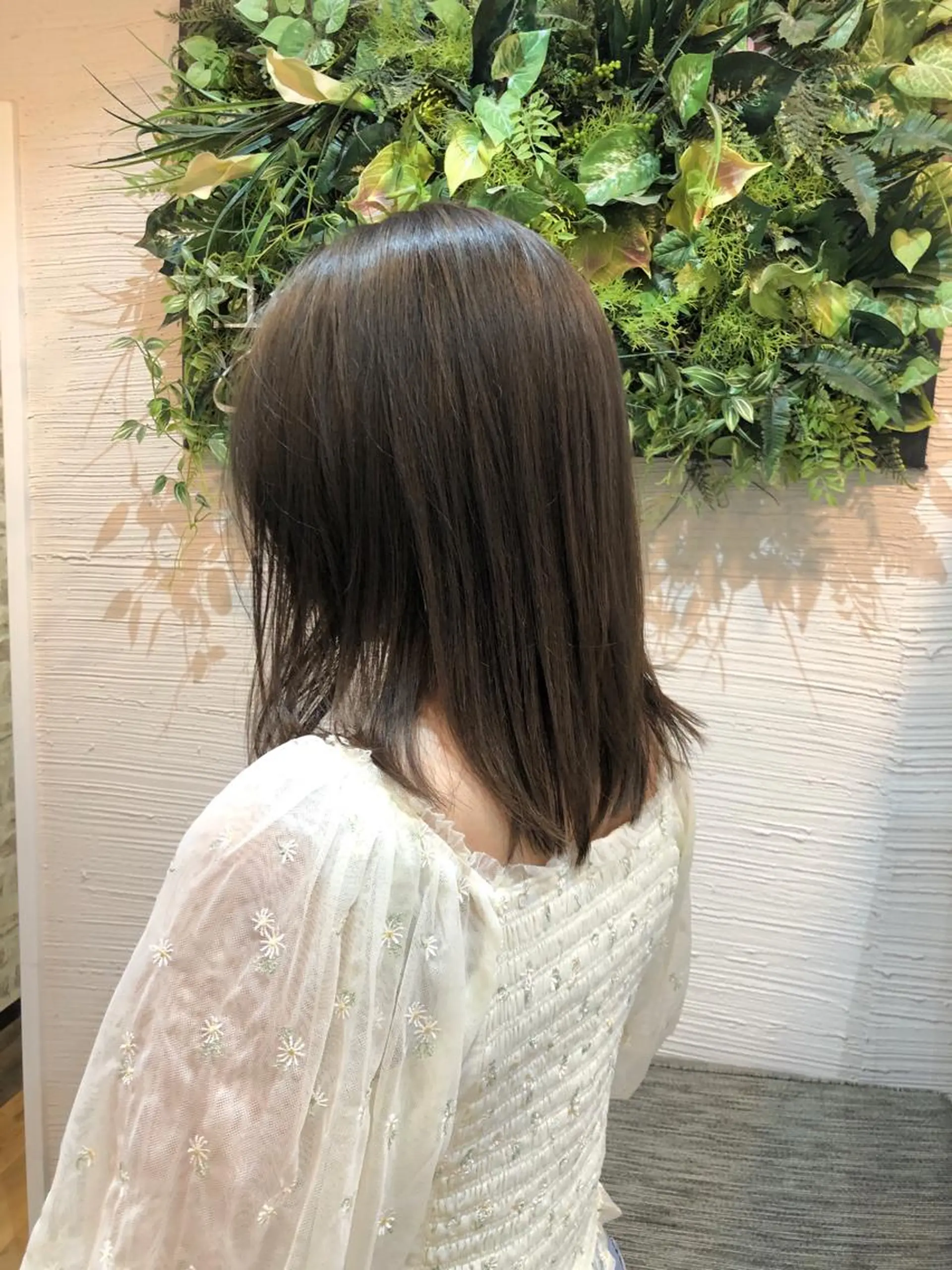 ミディアム カラー 🫧こおりやま なつみ🫧のヘアスタイル