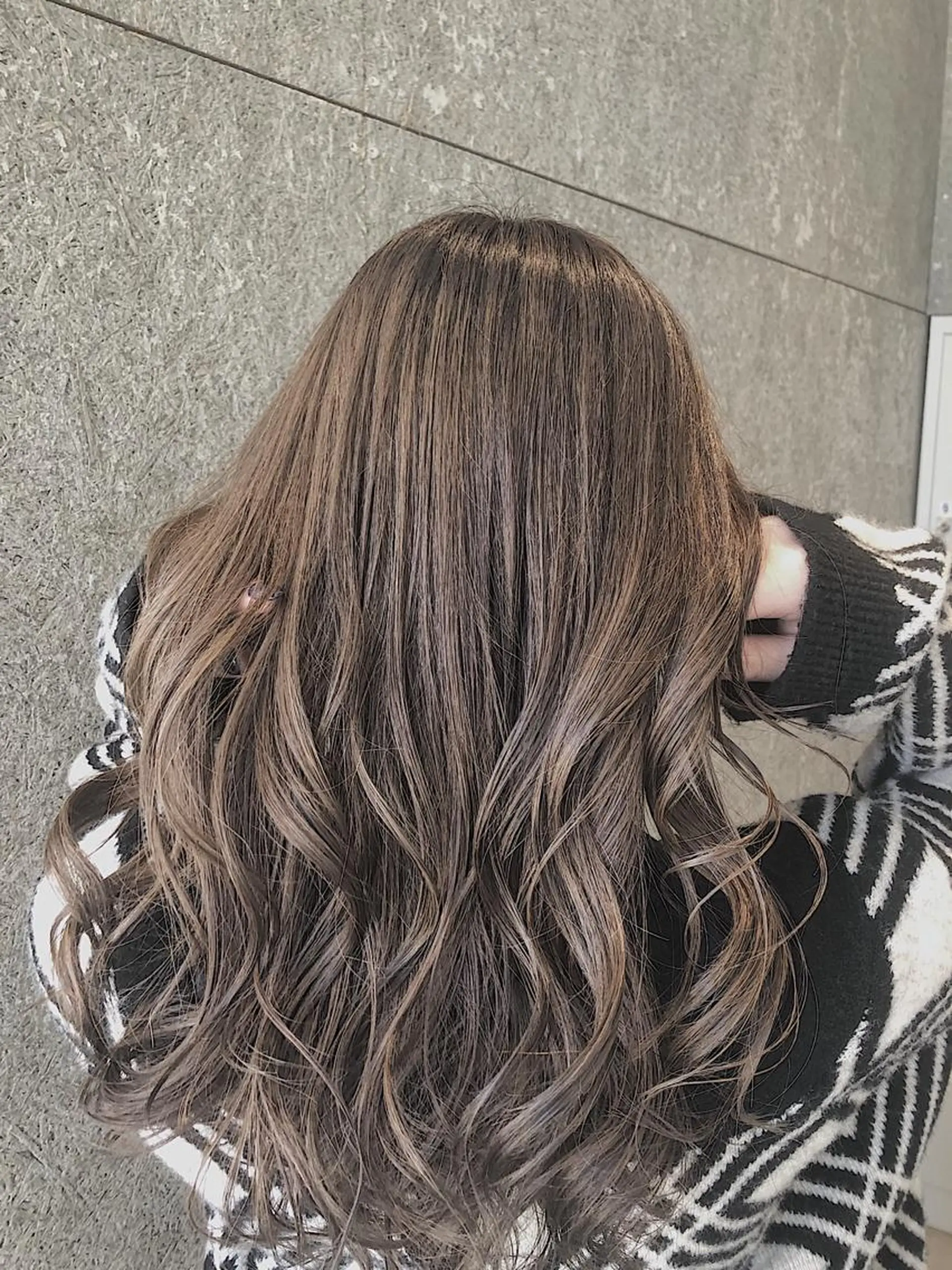 セミロング shower hair salon所属・【shower】 yousuke代表のヘアスタイル