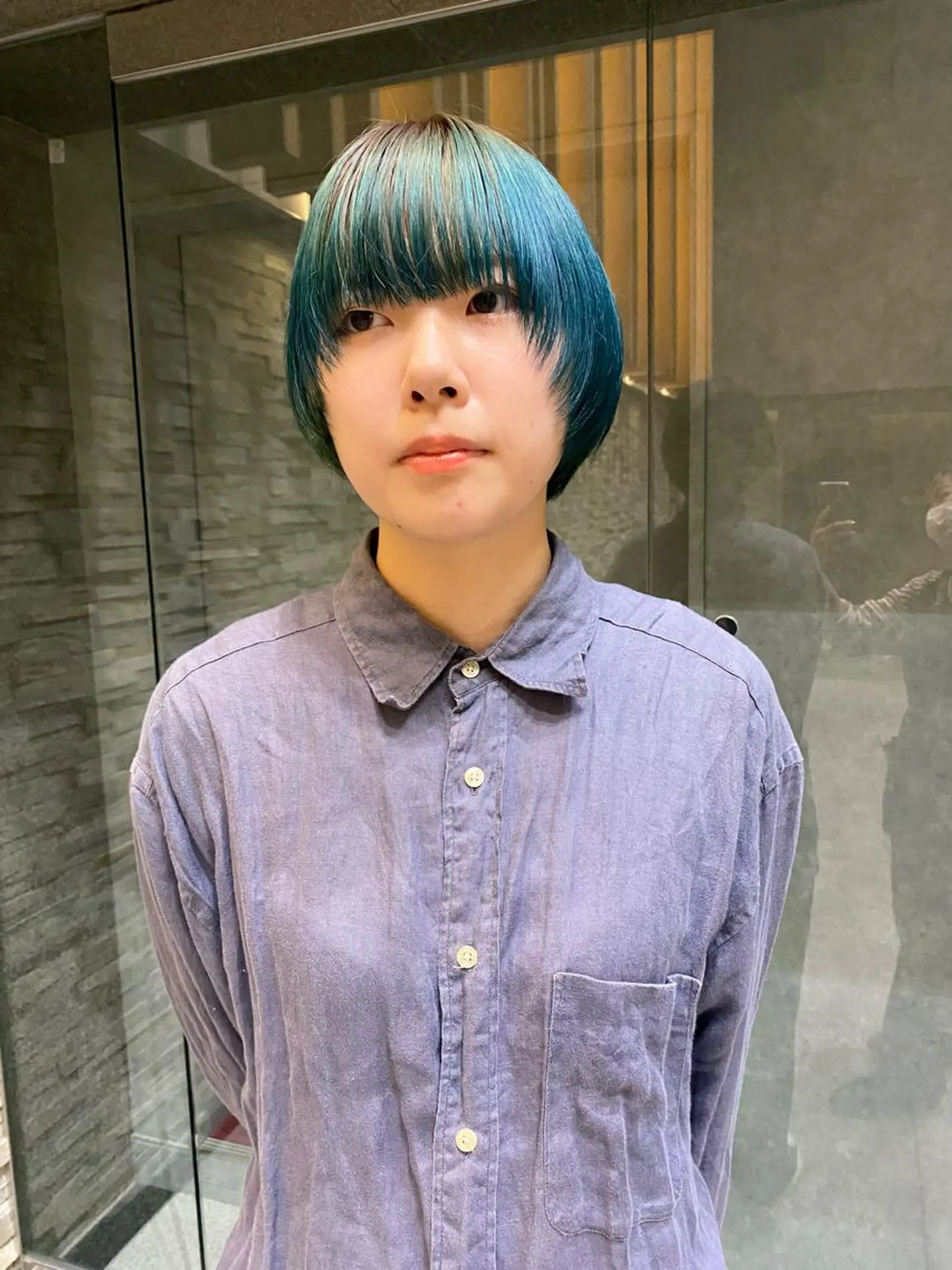 ショート カラー パーマ ヘアアレンジ デザインカラー/ボブ ブリーチカラー/ユリのヘアスタイル