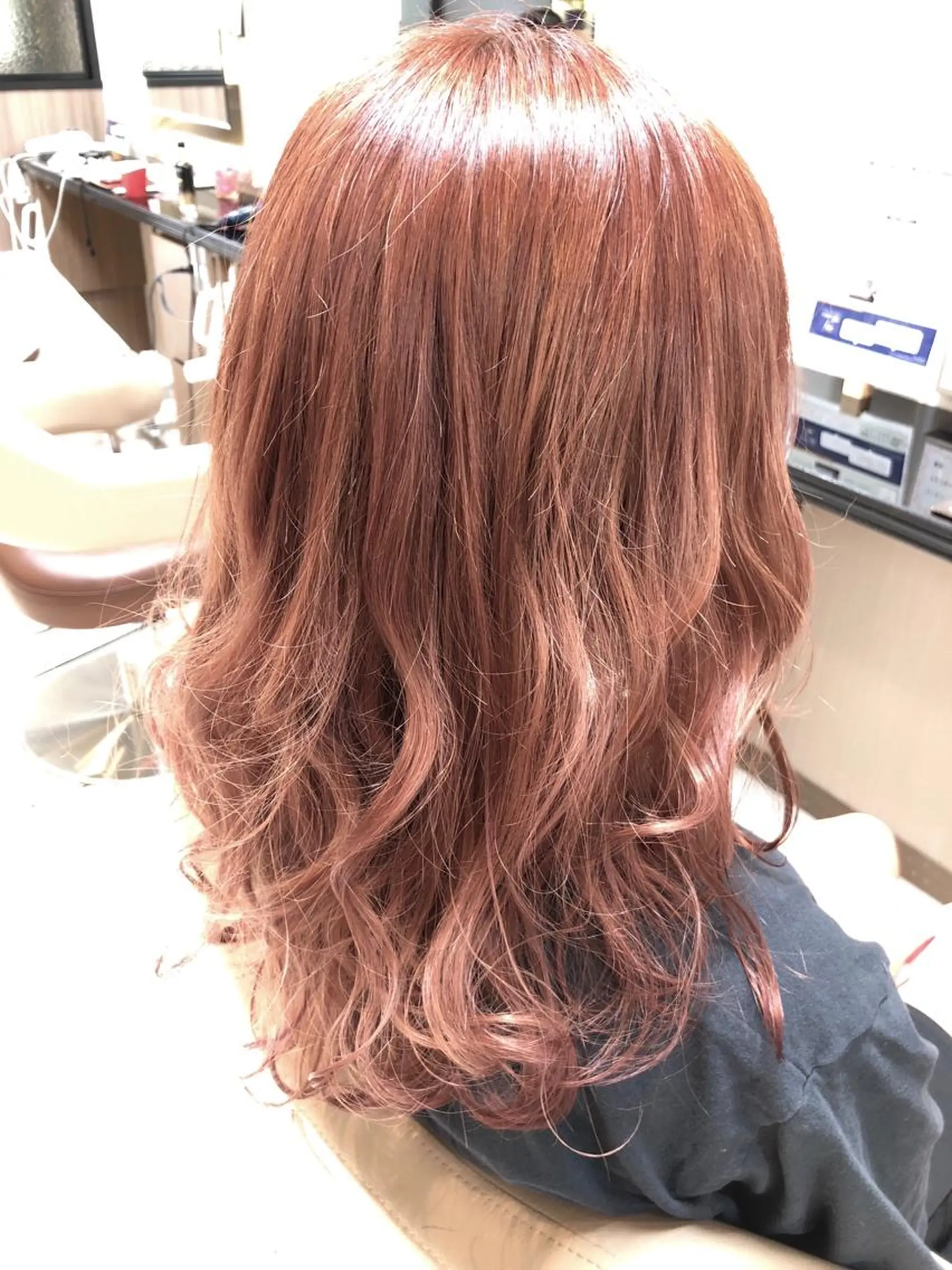 ロング カラー ブリーチ イルミナカラー 船戸 靖子のヘアスタイル