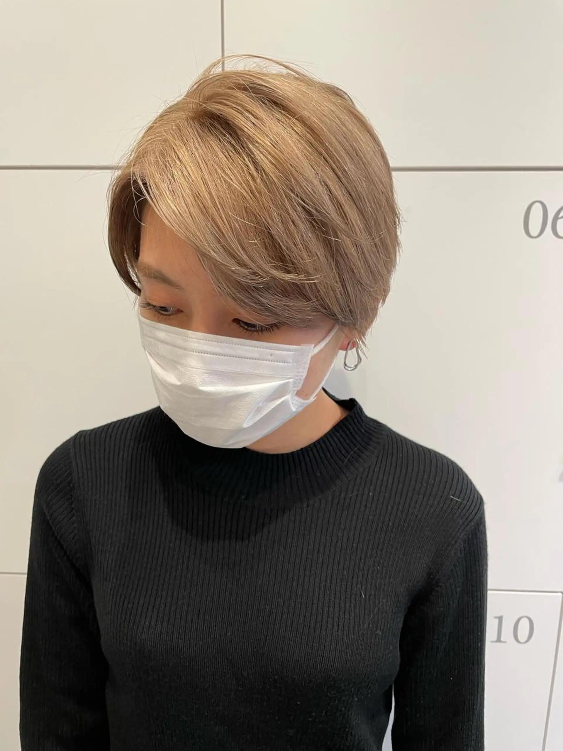 ショート ヘアカラー 小川 舜人のヘアスタイル