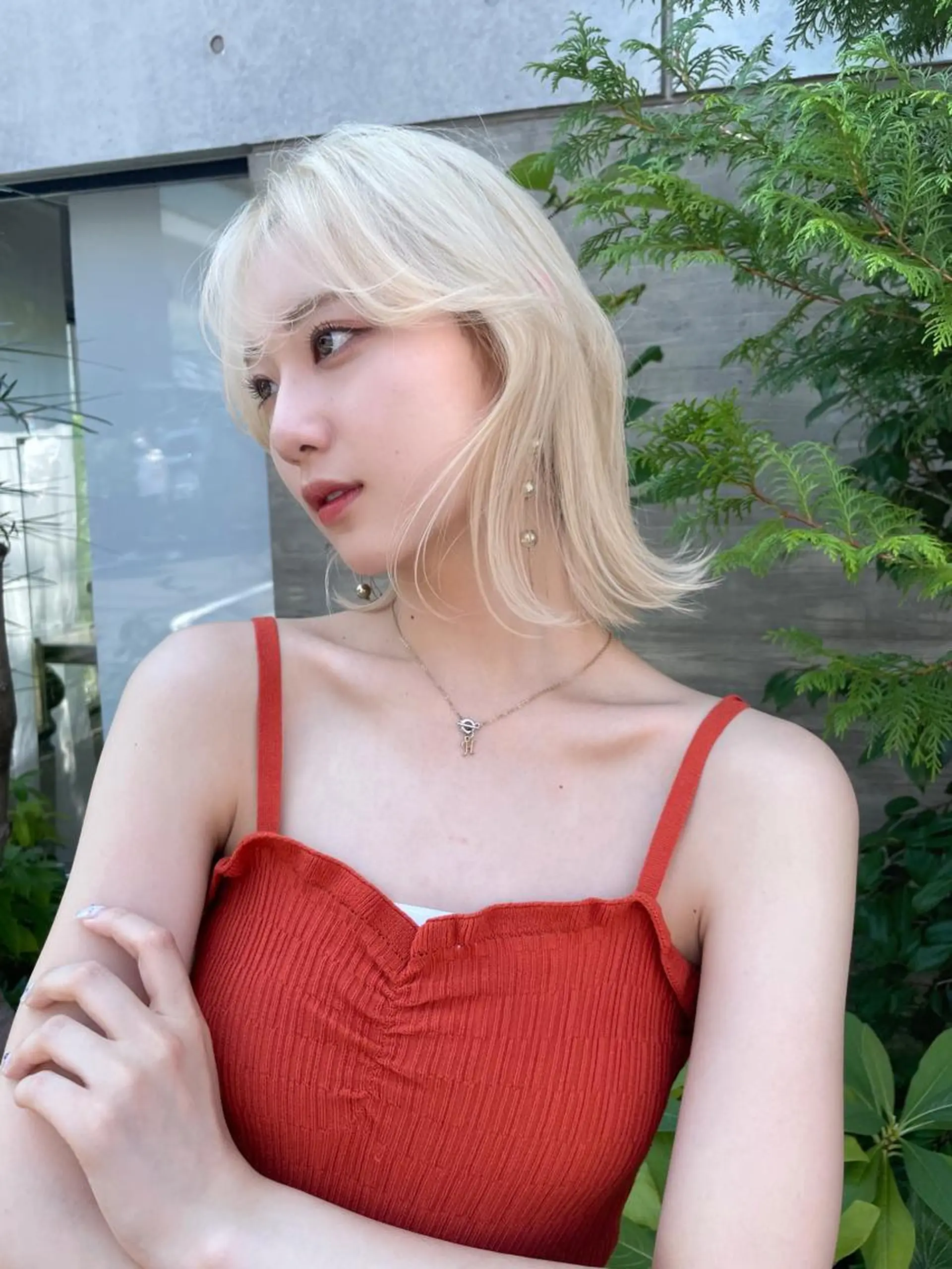 ミディアム カラー 顔周りカット 【オノザワリョウ】のヘアスタイル