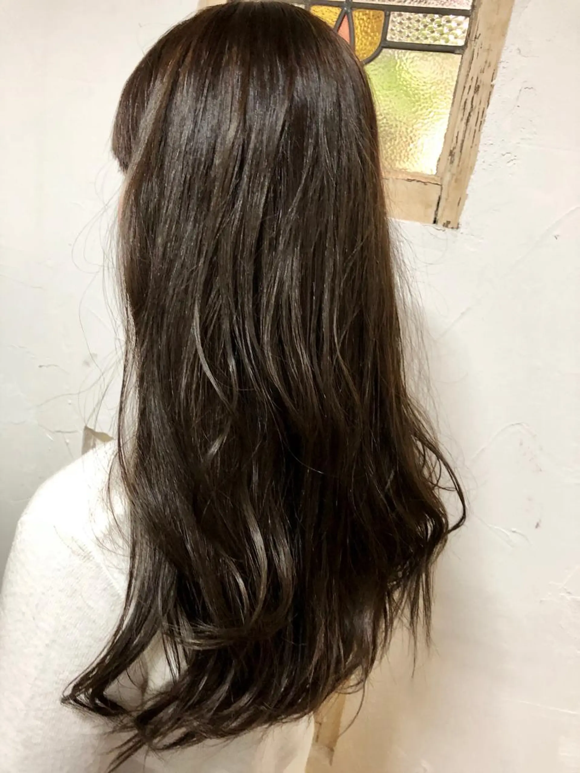 ロング カラー グレージュ ハイライトカラー イルミナカラー ハイライト 桐原 竜也のヘアスタイル