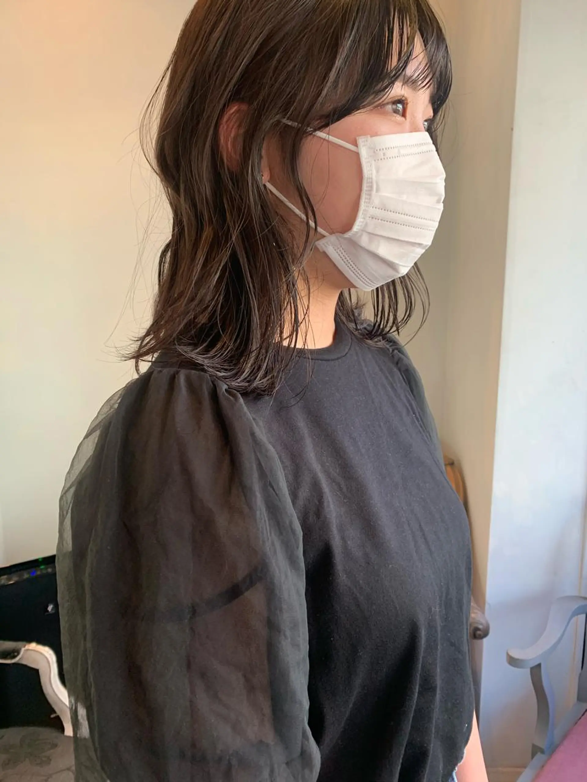 ミディアム カラー SAKINO. ベージュカラーのヘアスタイル