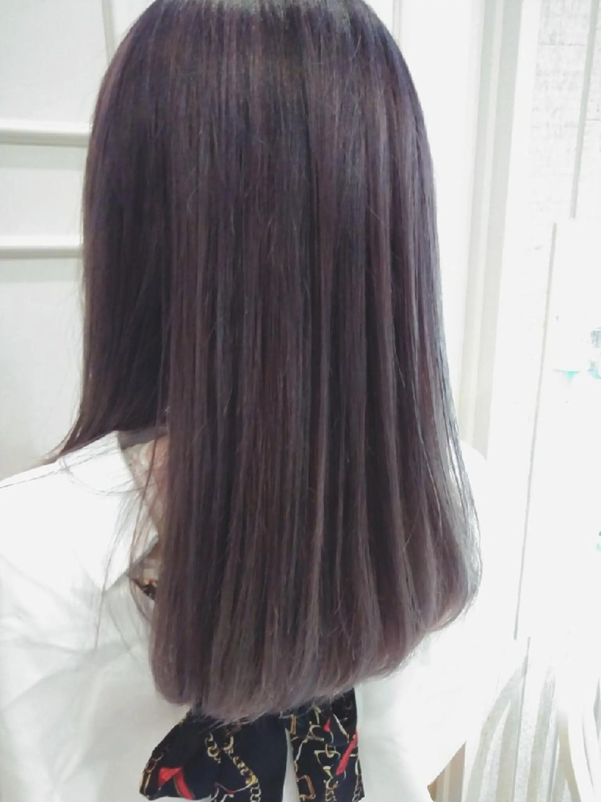 カラー セミロング ブリーチ パープルカラー Blanco 村松 美里のヘアスタイル