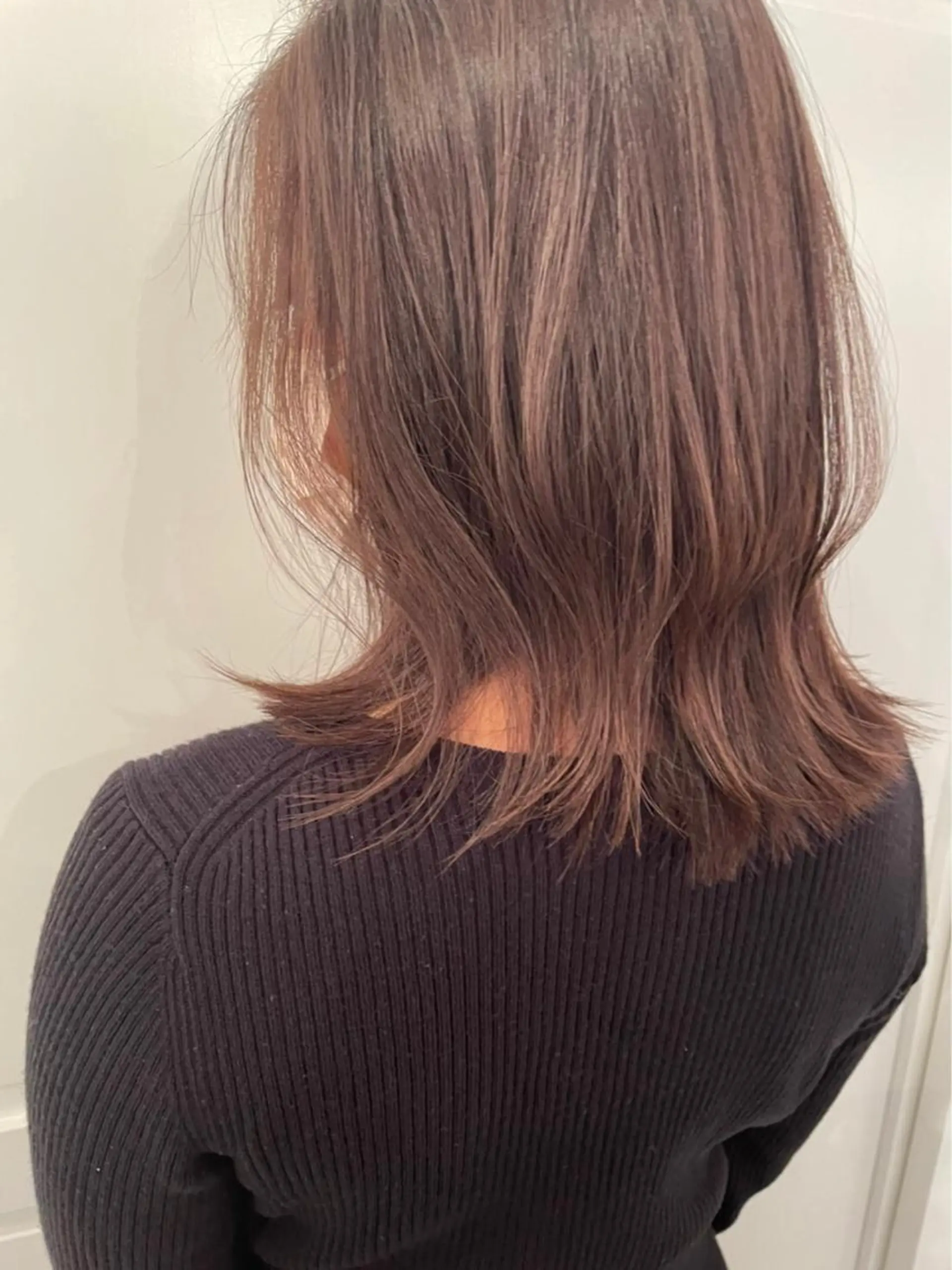 カラー ブリーチカラー🎀 韓国風/寺門美優のヘアスタイル