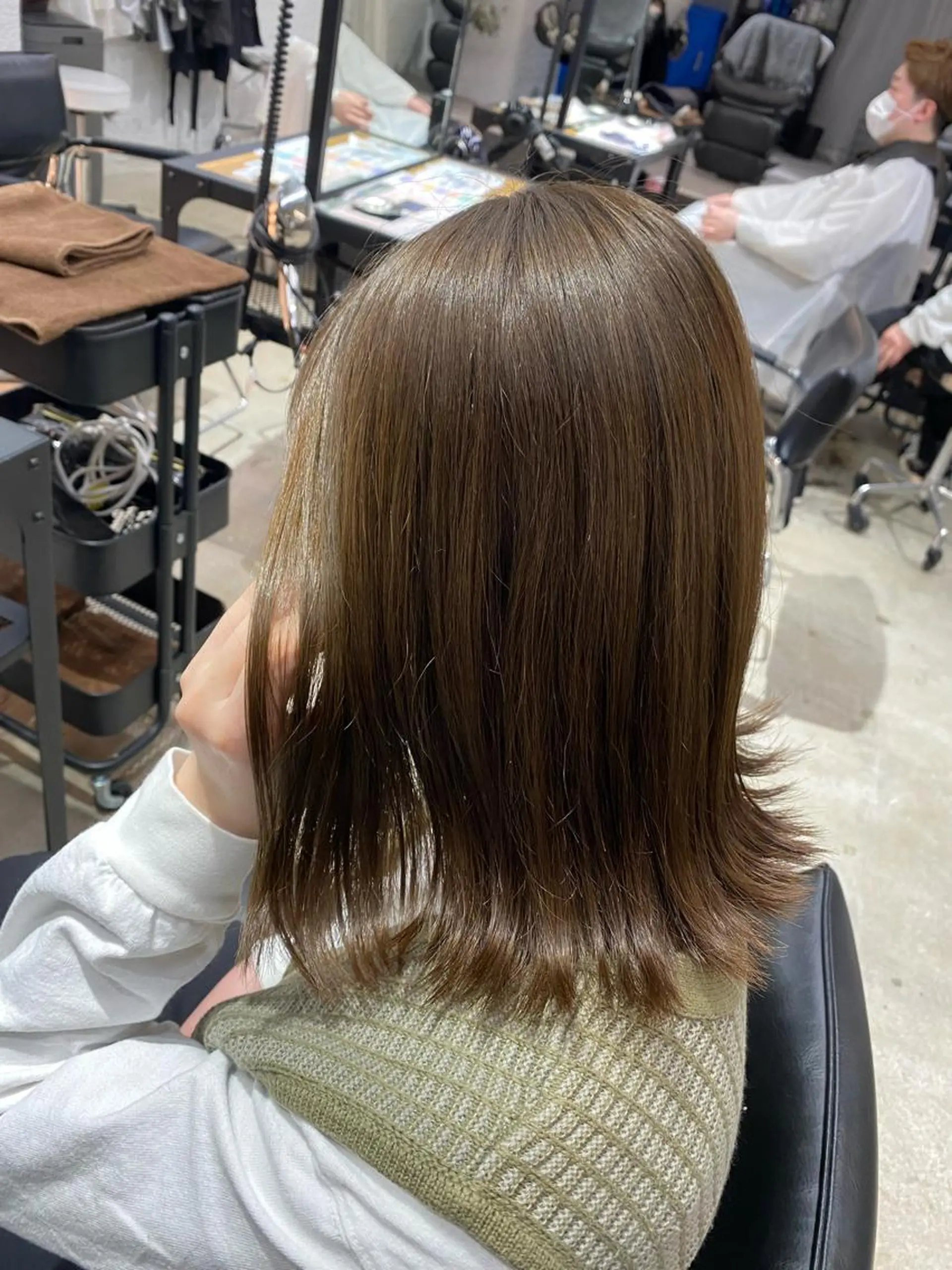 ミディアム カラー ヘアカラー トリートメント BATON所属・なかじま しほののヘアスタイル