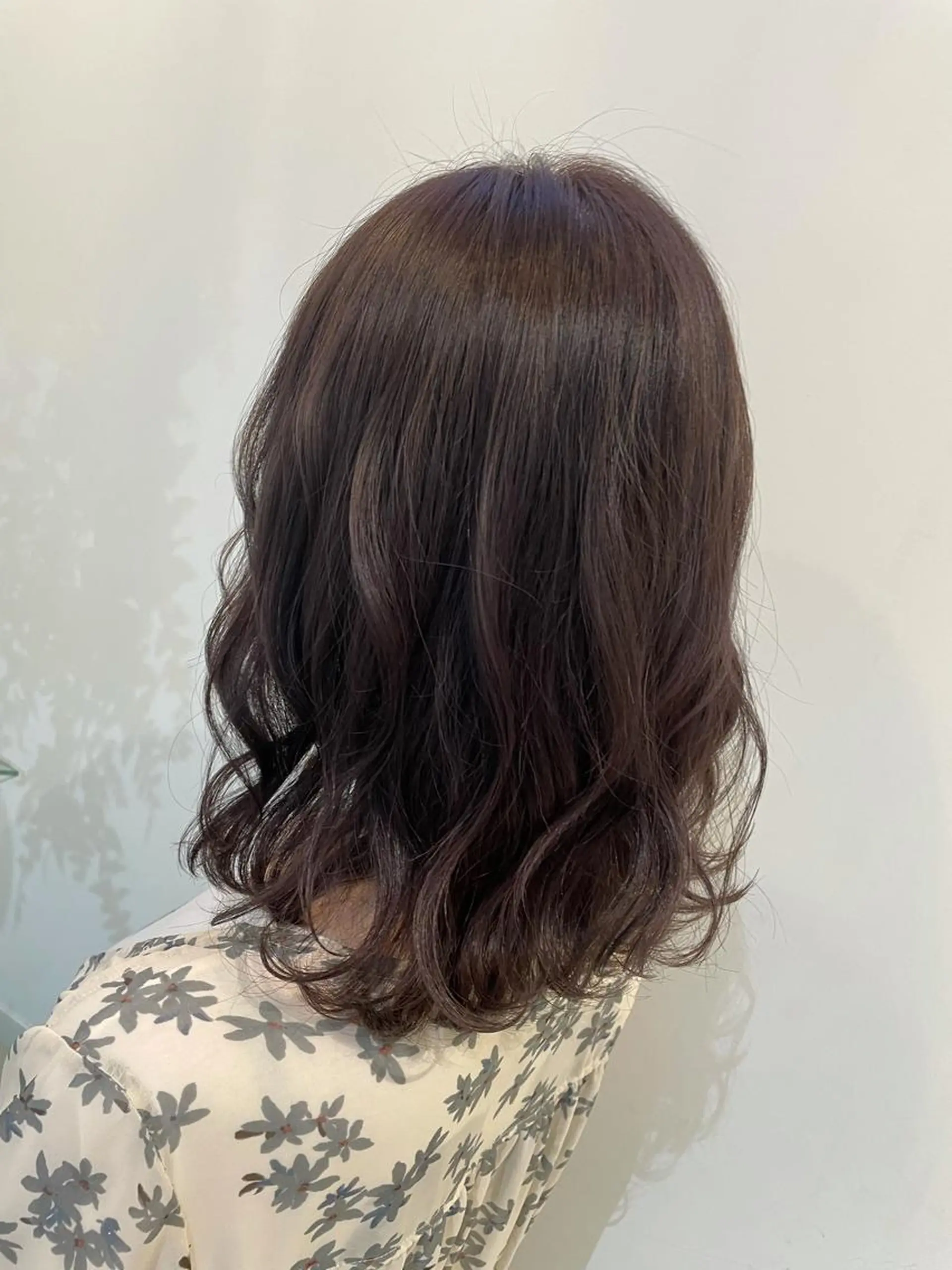 ミディアム カラー 極艶透明感カラー🐰 髪質改善/出雲つぐみのヘアスタイル