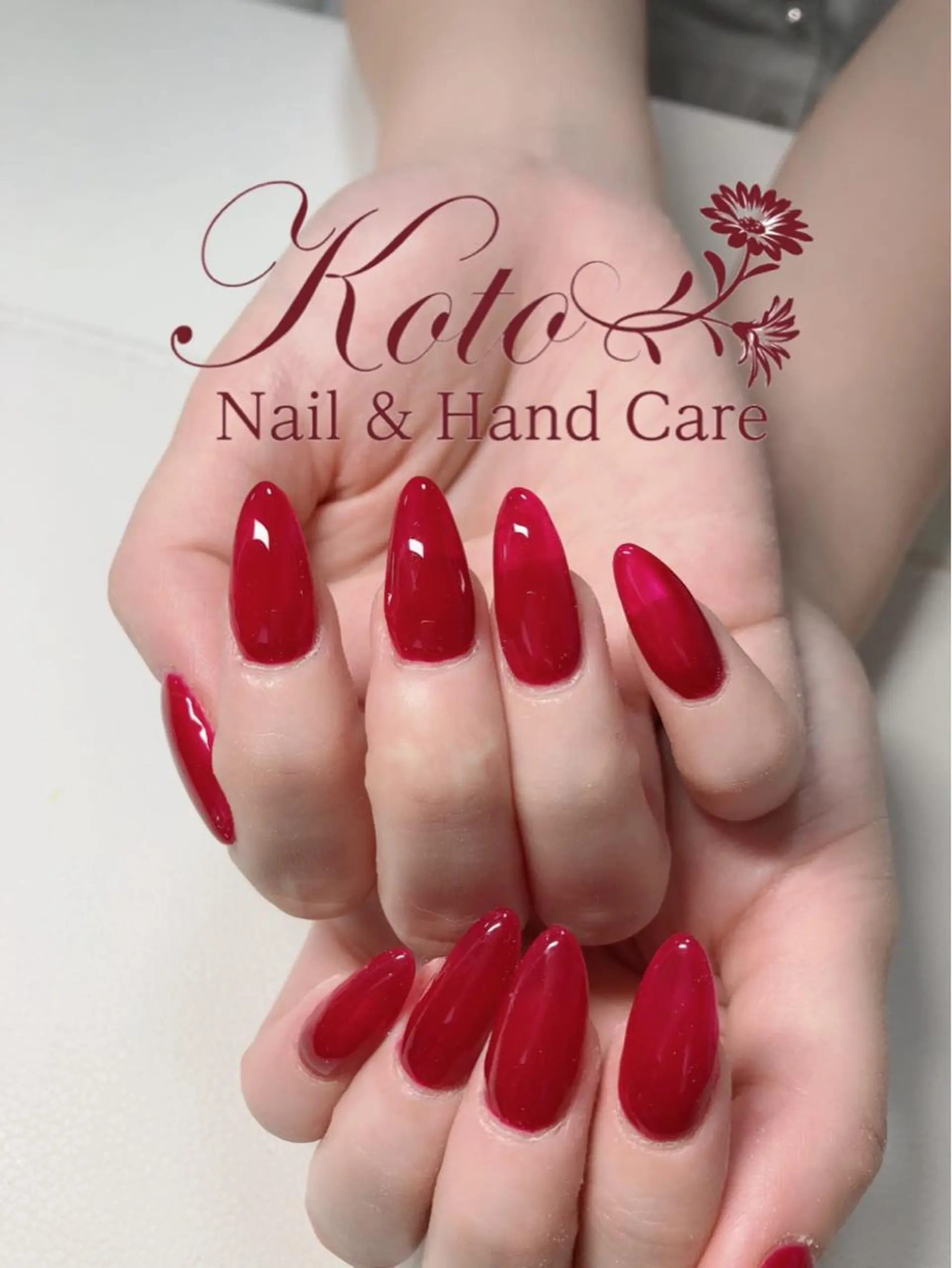 ネイル 長さ出し フットネイル フレンチネイル ジェルネイル ラメ(グリッター) Risa ネイルサロンKOTOのネイルデザイン