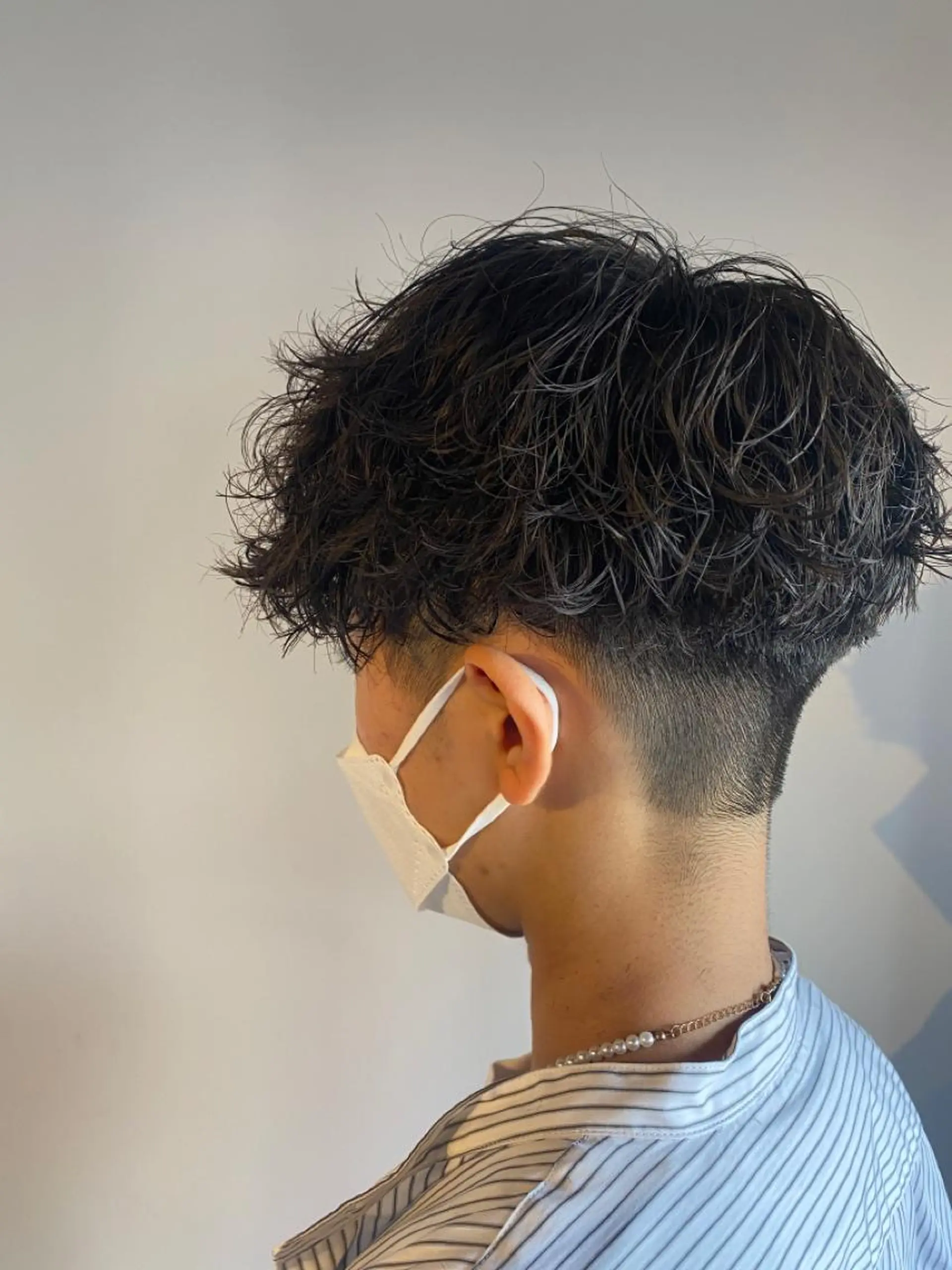 ショート パーマ メンズ メンズハイライト メンズインナーカラー メンズパーマ ボブ ハイライト ☀️Luana☀️ 公式/大通のヘアスタイル