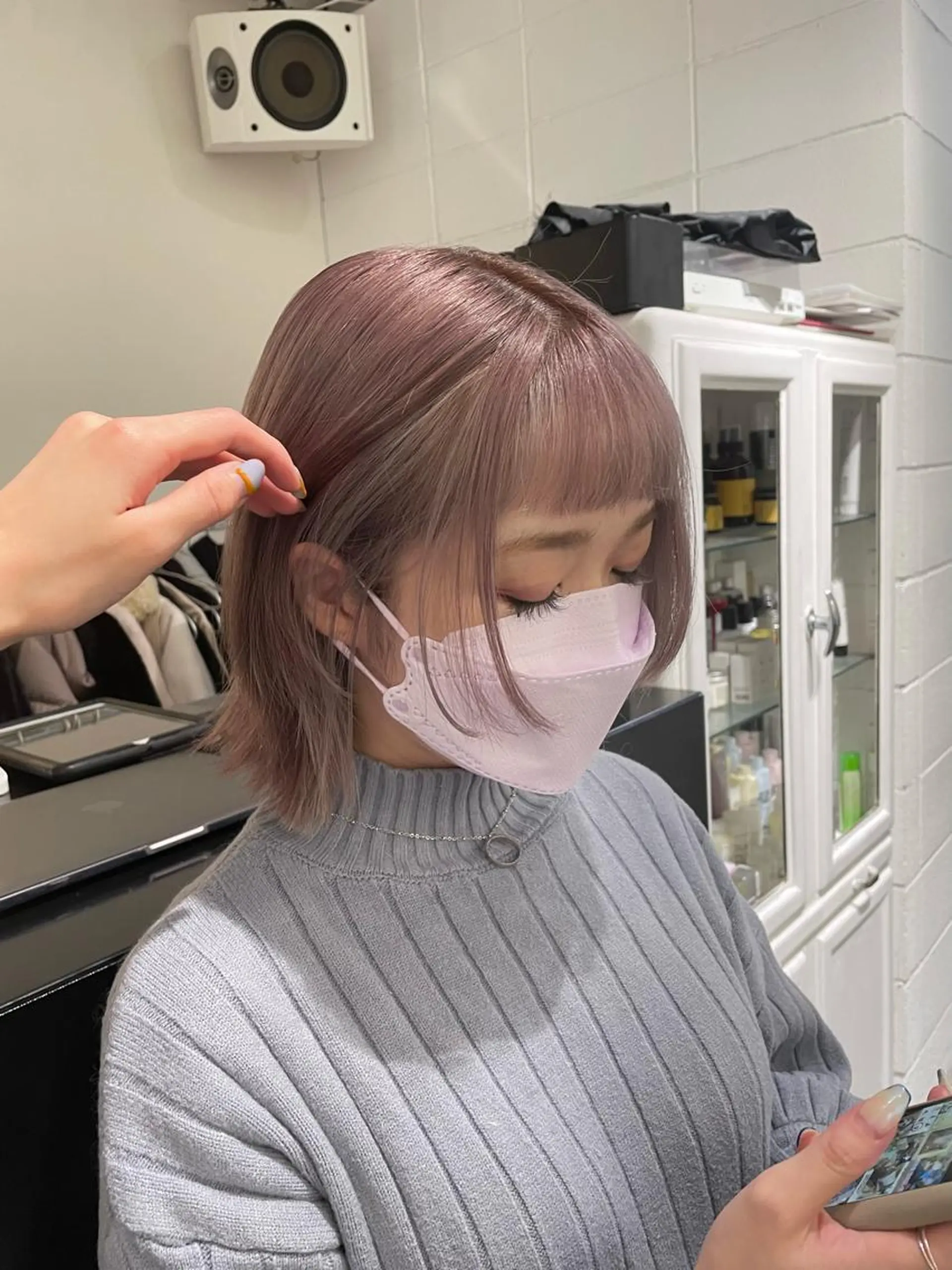 ショート カラー ヘアアレンジ ブリーチ グレージュ ピンクカラー カット ヘアカラー トリートメント 艶ハイトーン/ヘア アレンジAYAKAのヘアスタイル