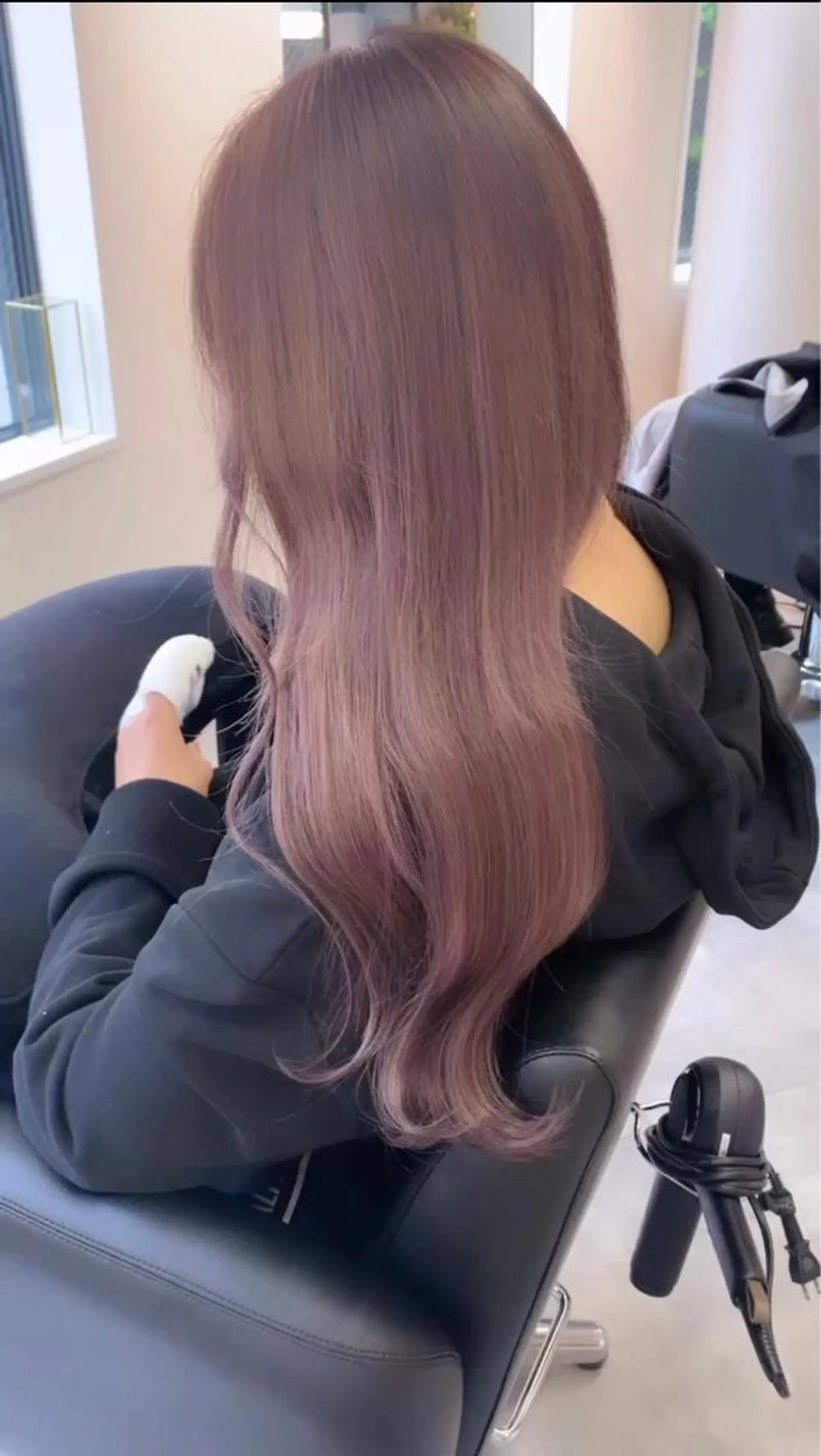 セミロング カラー パーマ ヘアアレンジ メンズ ネイル マツエク・マツパ 酸性ストレート 髪質改善大槻勇樹のヘアスタイル