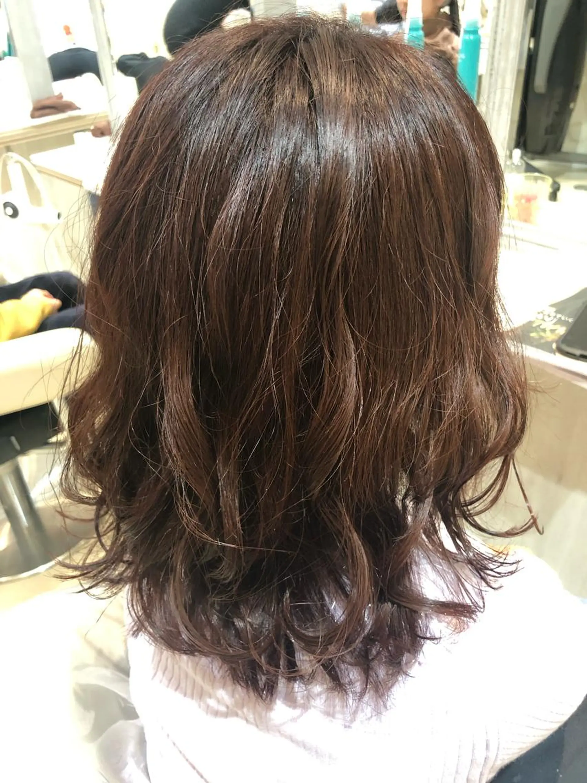 セミロング Dxxxx III所属・似合う髪型が 分からない方へのヘアスタイル