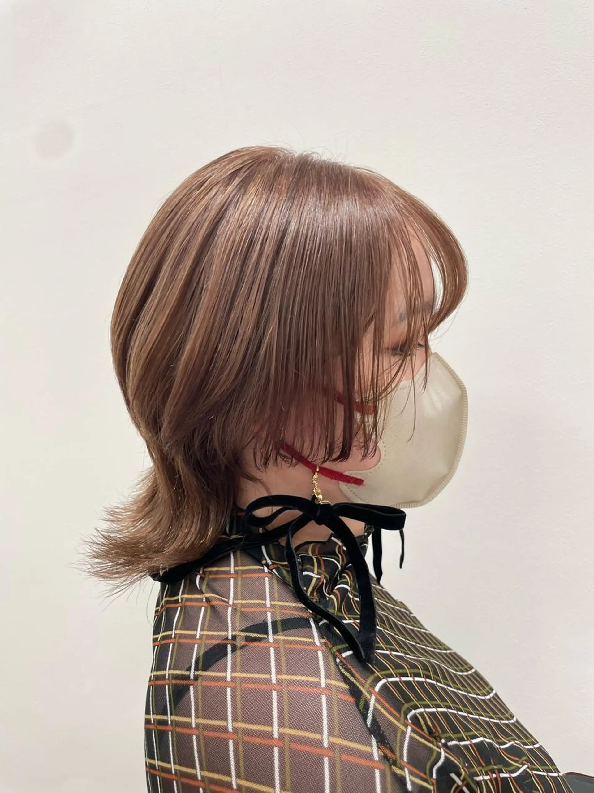 ミディアム カラー ブリーチ ピンクカラー クロスパーマ/うる艶 カラー/Kurumiのヘアスタイル