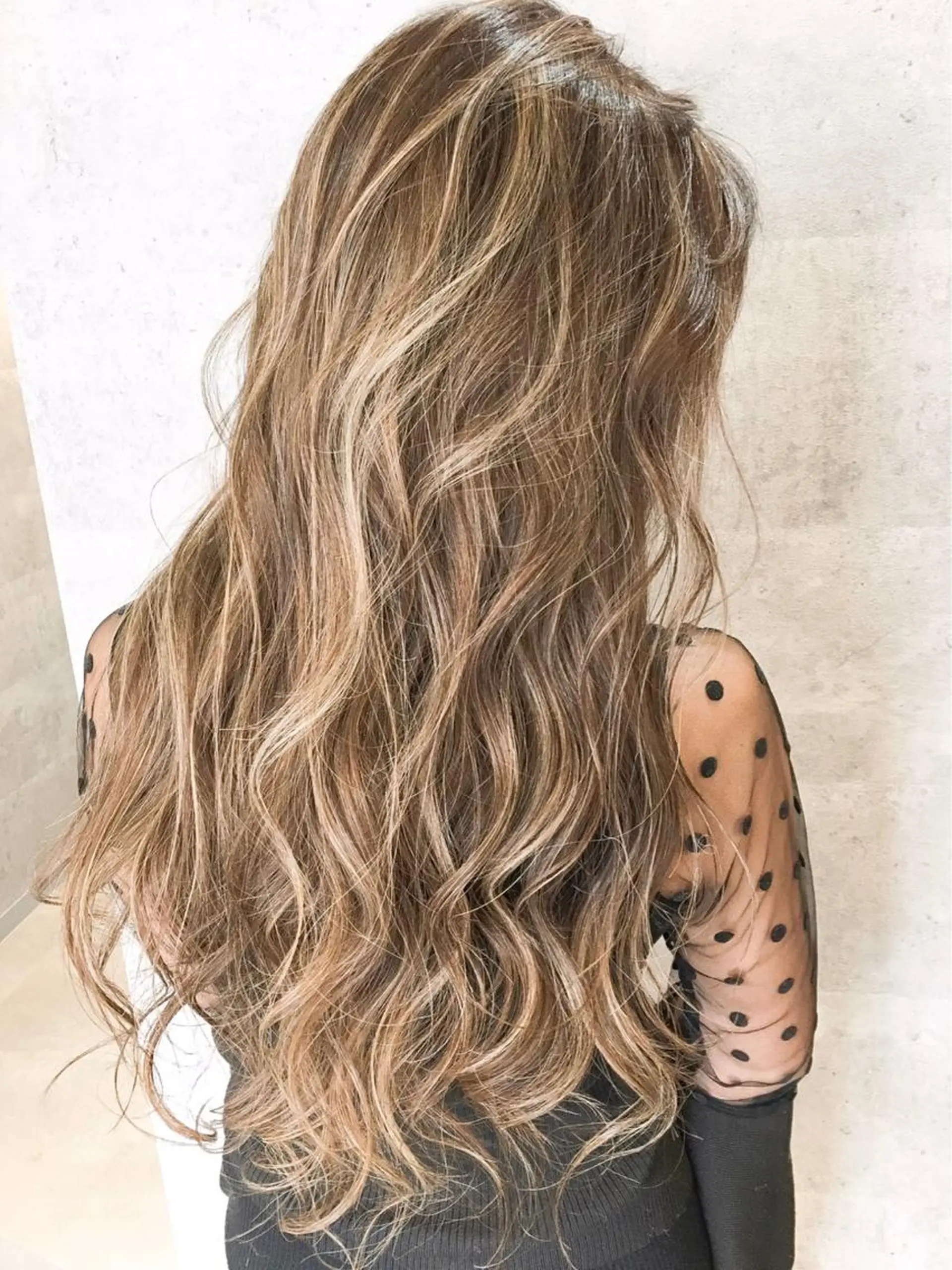 ロング ハイライト ✨MiL✨ ✨心斎橋✨のヘアスタイル