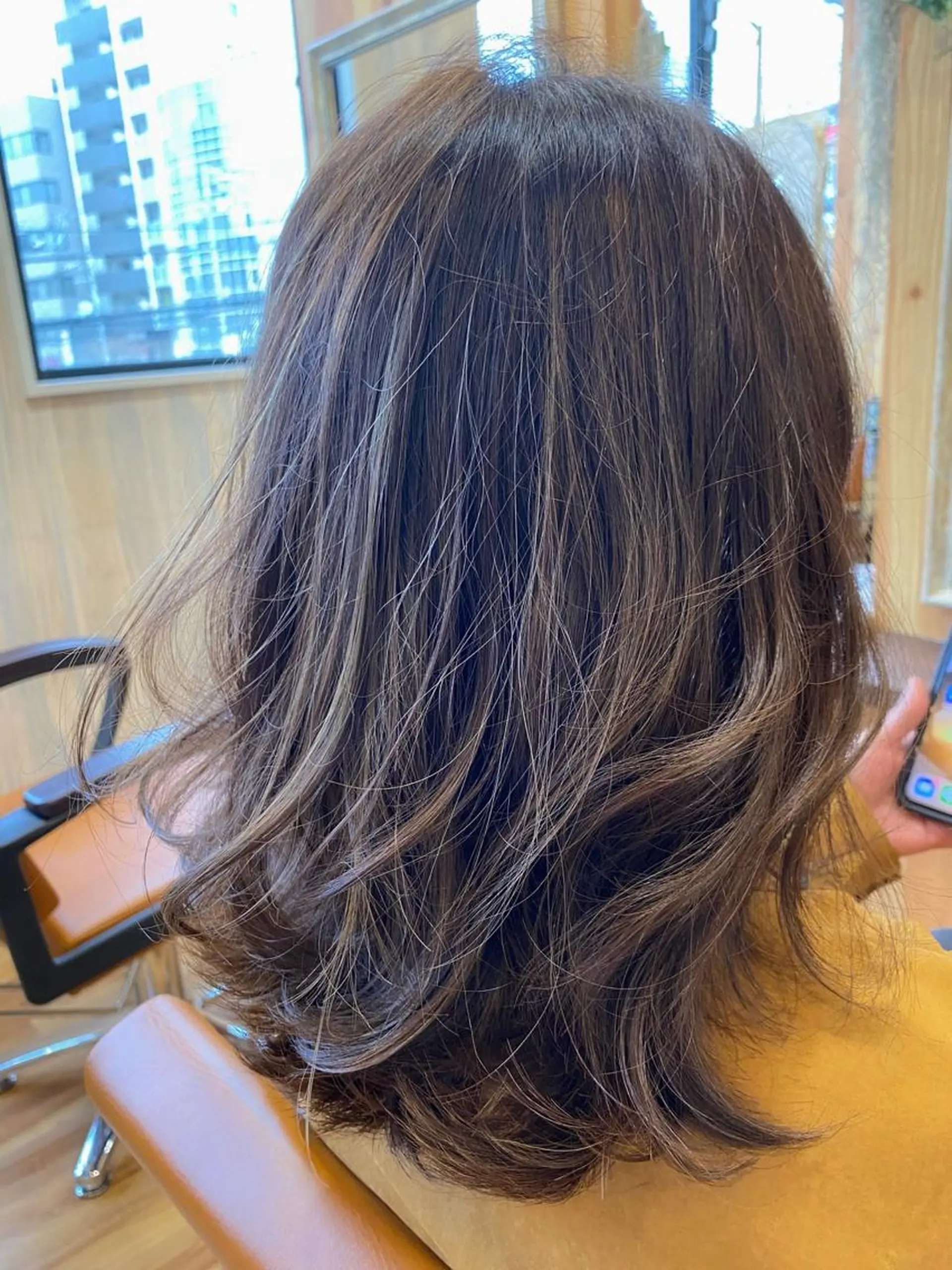 ミディアム カラー 土畑 博矢のヘアスタイル