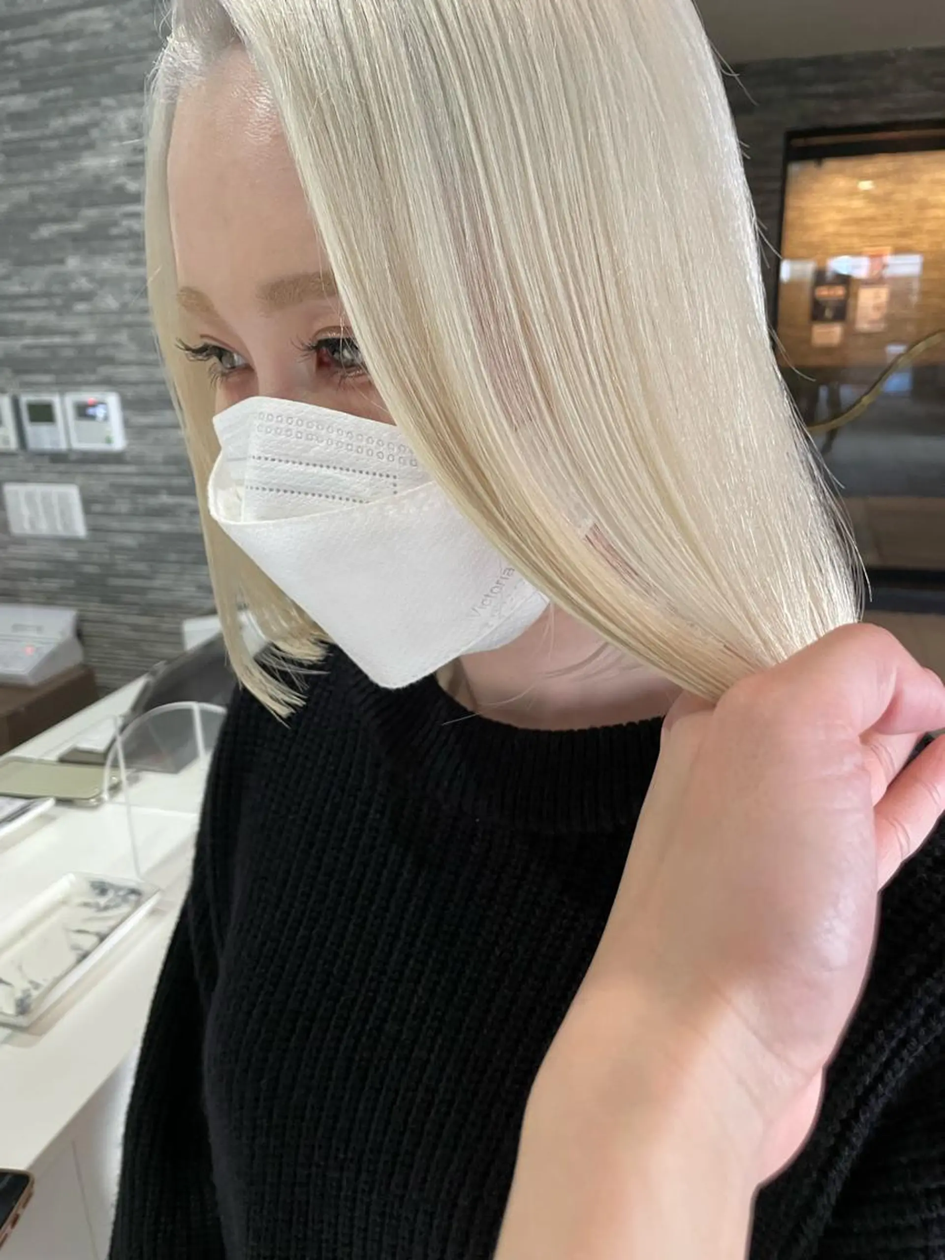 ショート ヘアカラー 守屋 颯太のヘアスタイル