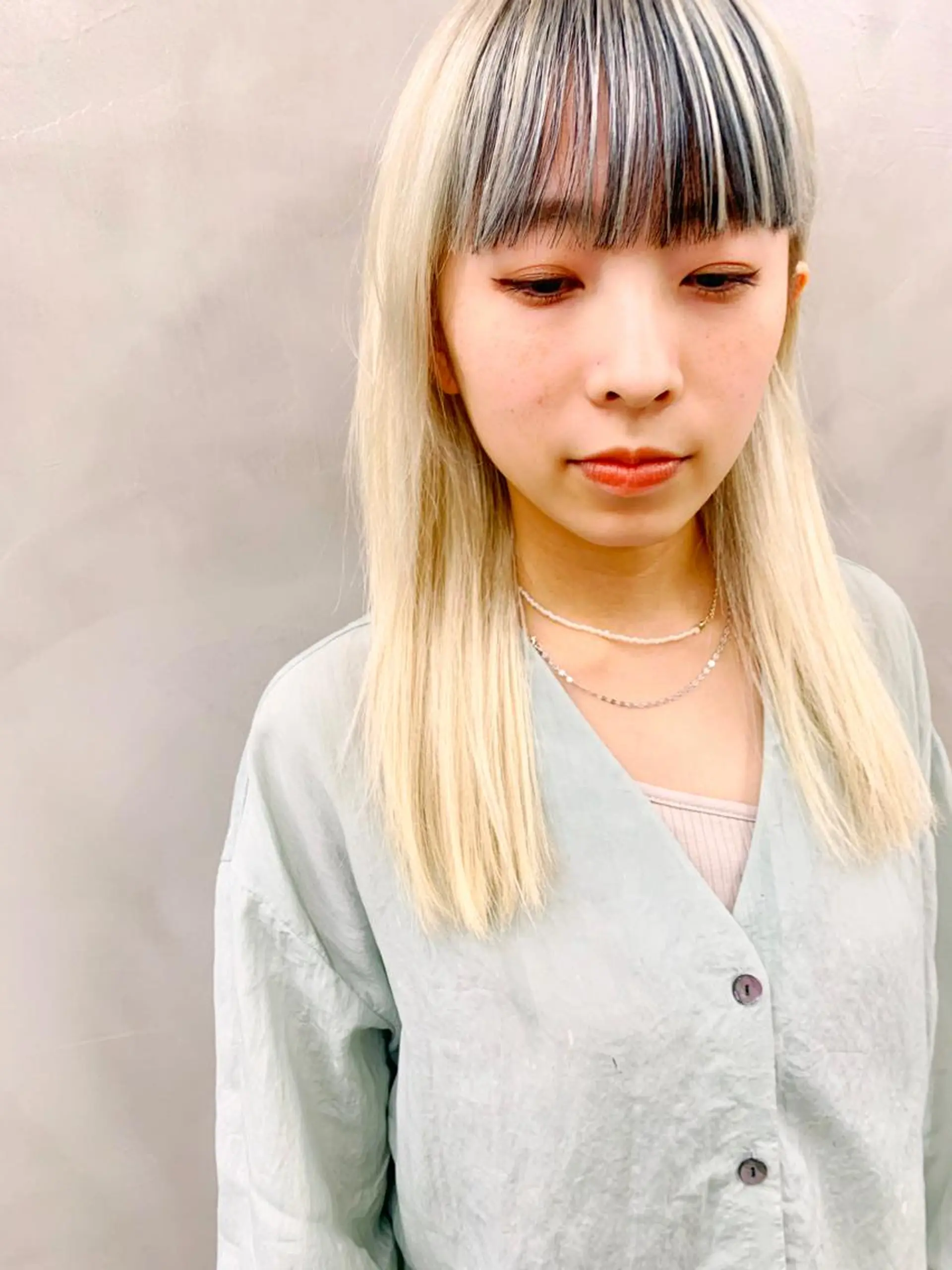 カラー ヘッドスパ (女性限定)🍋モエのヘアスタイル