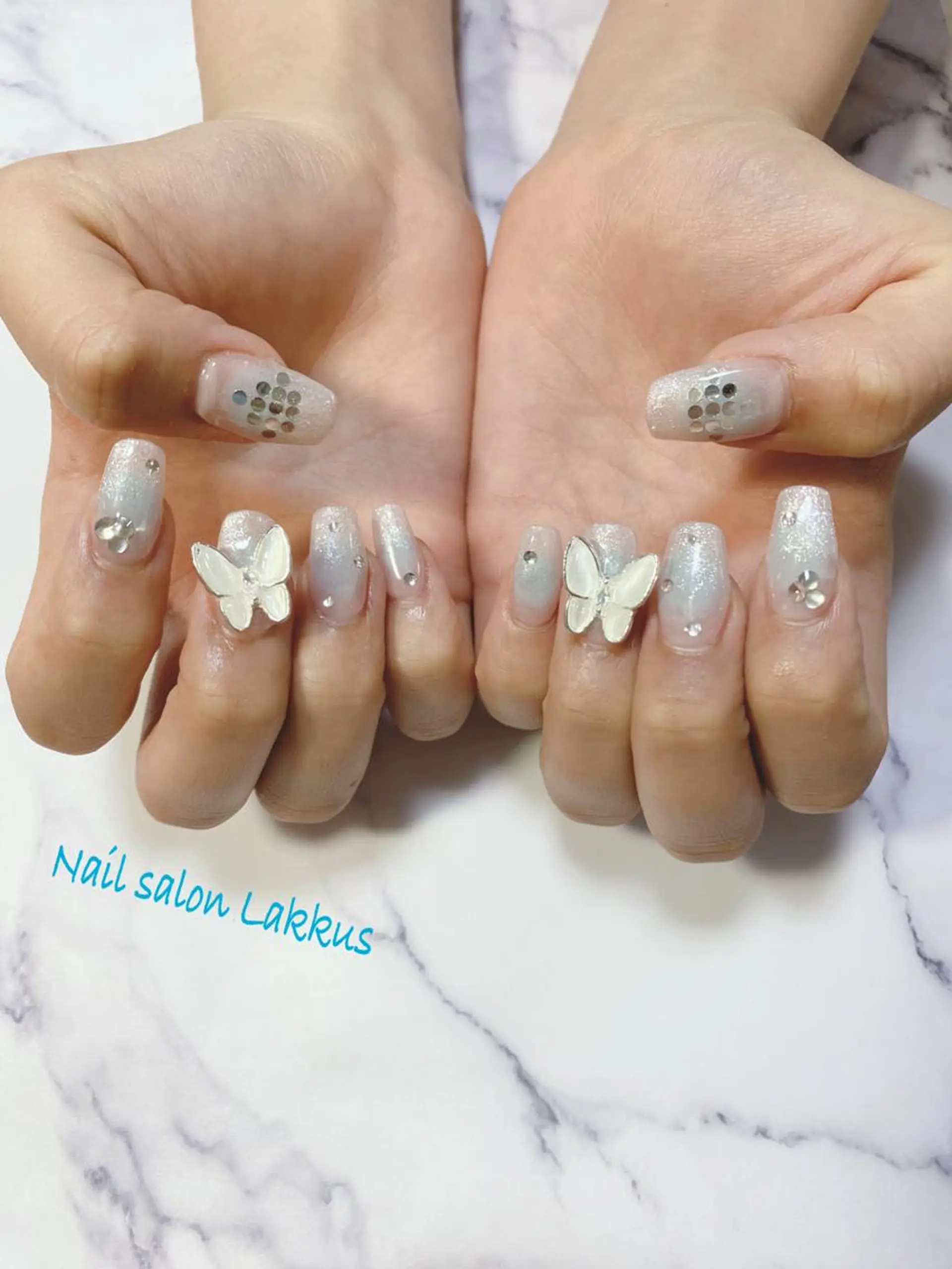 ネイル アートネイル チークネイル Lakkus T－CHIのネイルデザイン