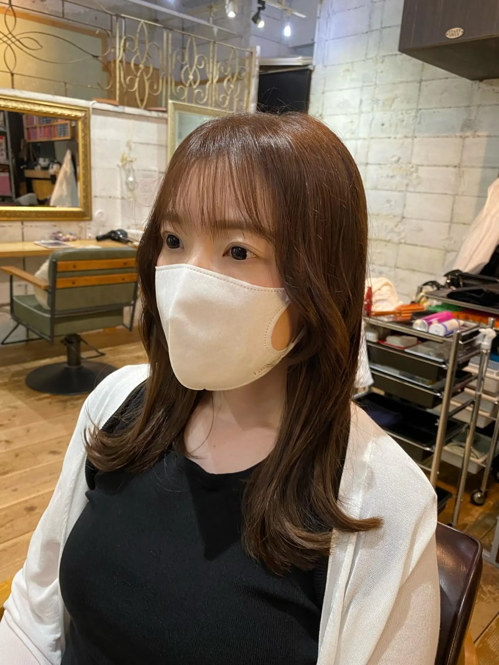 セミロング カラー くびれヘア 顔周りカット 小顔カット 【韓国レイヤー特化 ハッシュカット】のヘアスタイル