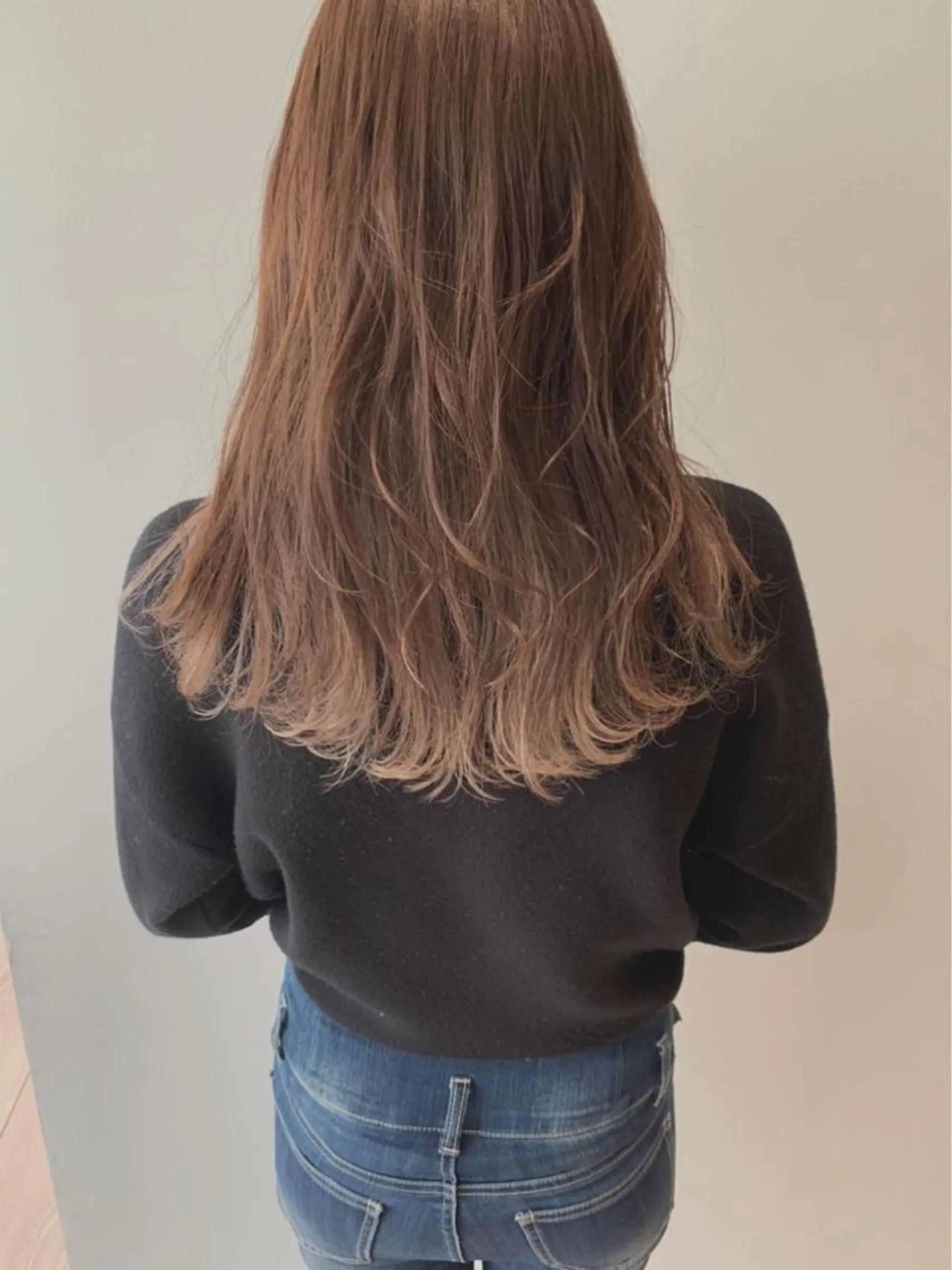 ロング カラー 透明感カラー インナーカラー 加藤 優紗のヘアスタイル