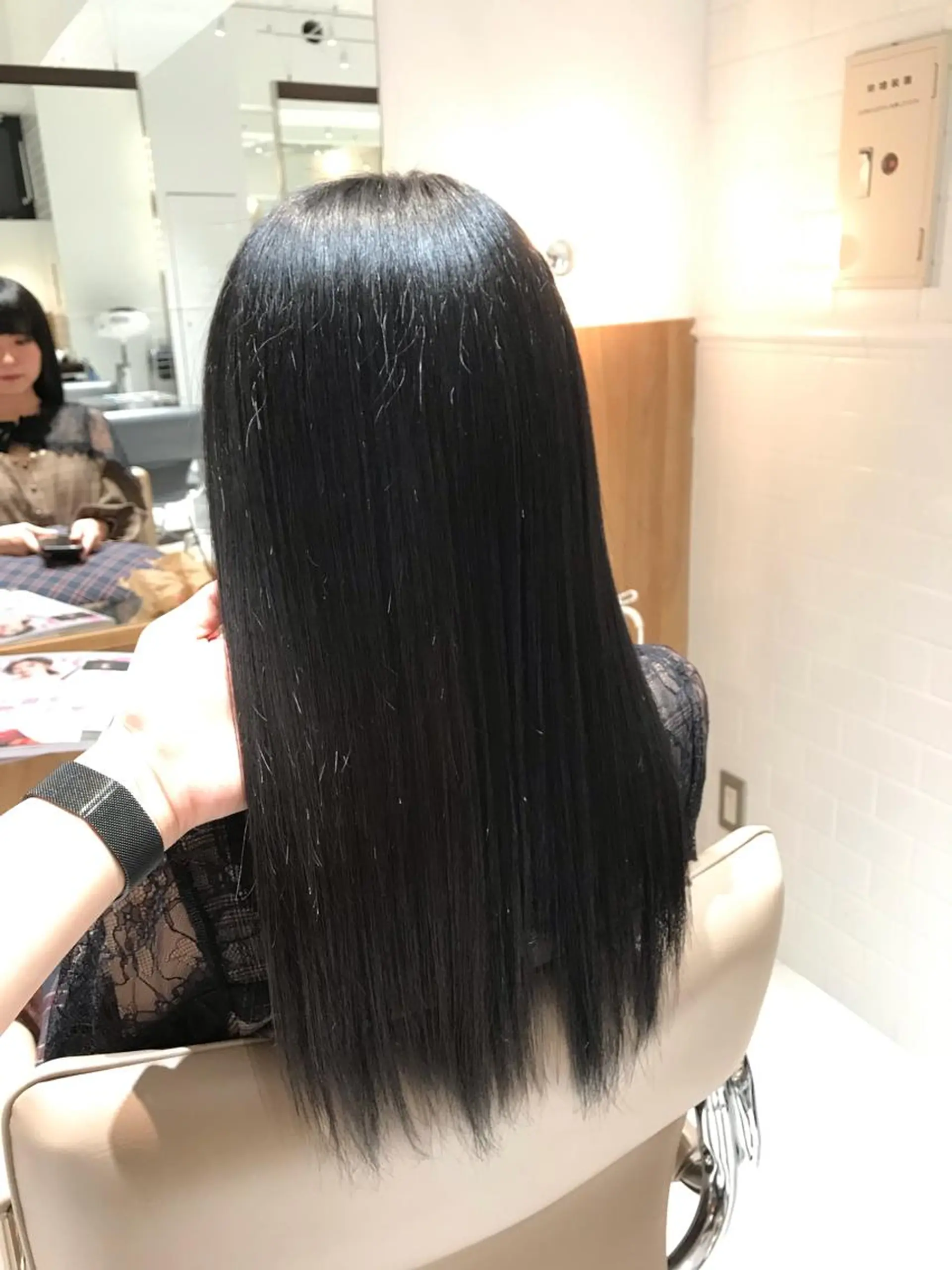 ロング カラー 谷合 貴志のヘアスタイル