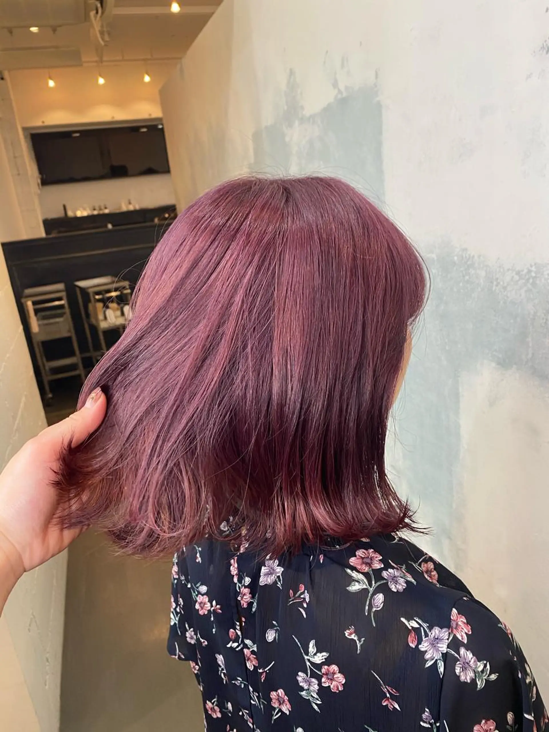 ミディアム パープルカラー ヘアカラー トリートメント 🍑艶髪✖️暖色系 ✨momoka🍑のヘアスタイル