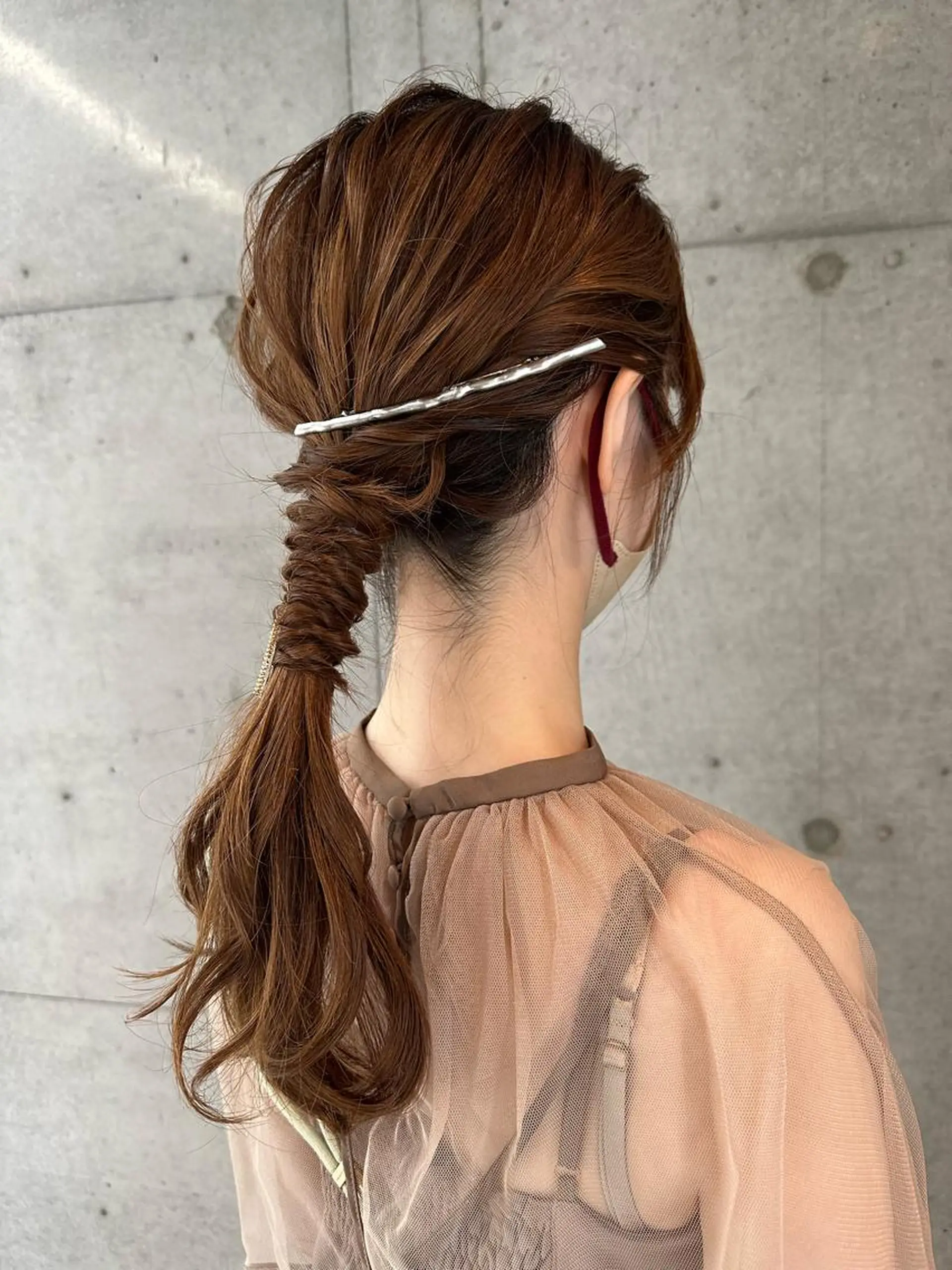 ロング ヘアアレンジ 女性に人気♪ はやしほのかのヘアスタイル