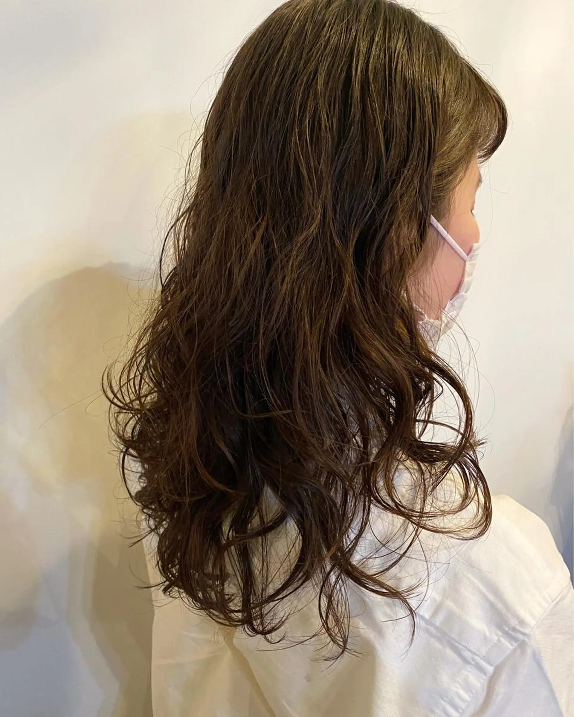 セミロング パーマ hono/ボブ/ ハイトーン/ベージュのヘアスタイル