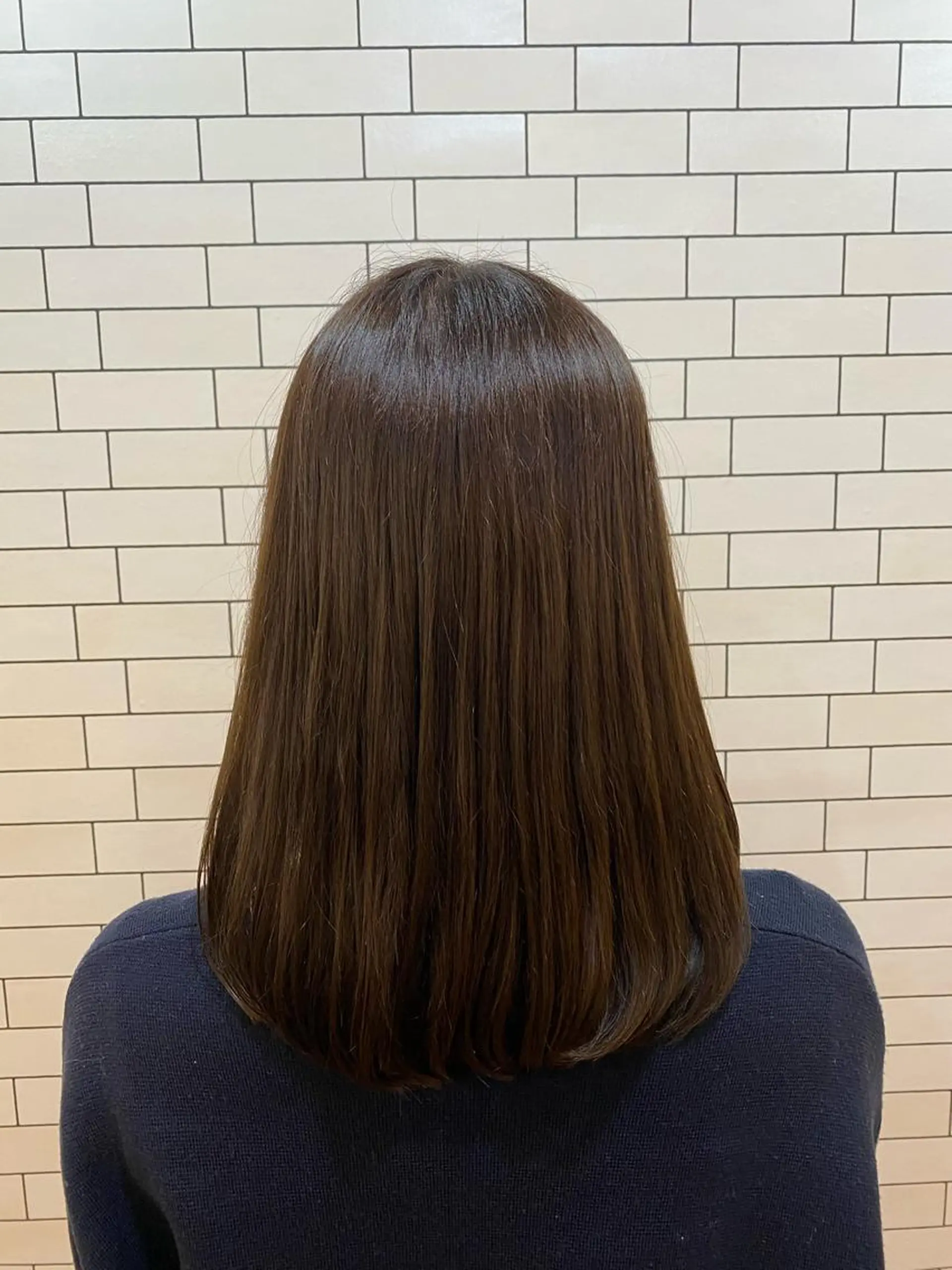 ミディアム カラー 縮毛矯正 カット ヘアカラー 縮毛矯正 トリートメント オーストヘアージジ所属・TAI透明カラー 柔らかい縮毛矯正のヘアスタイル