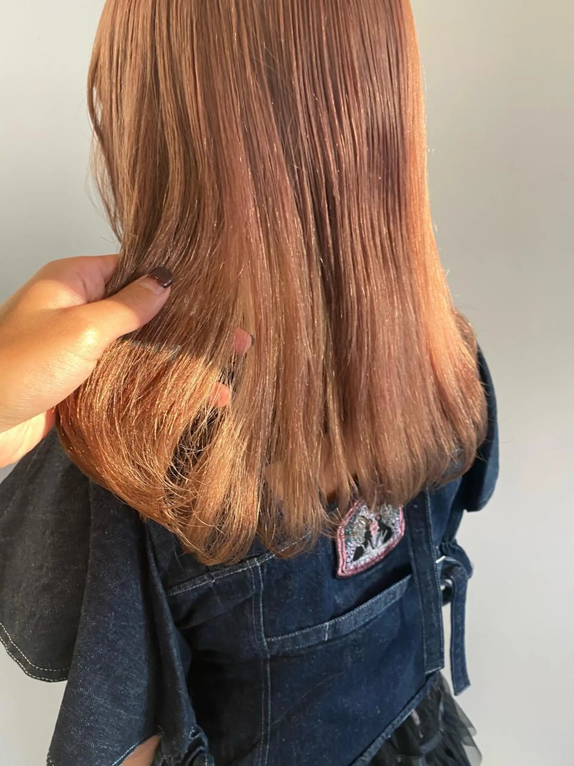 セミロング カラー ピンクカラー シアーピンク ma naのヘアスタイル