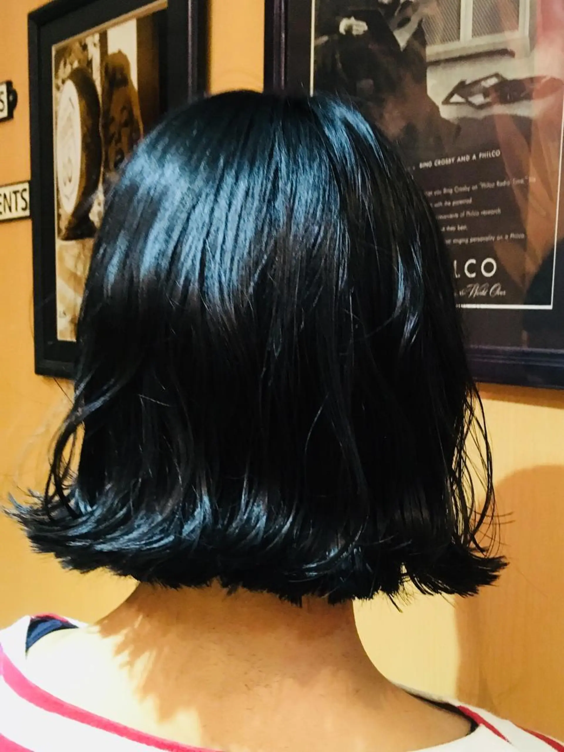 ミディアム ヨシダ アズサのヘアスタイル